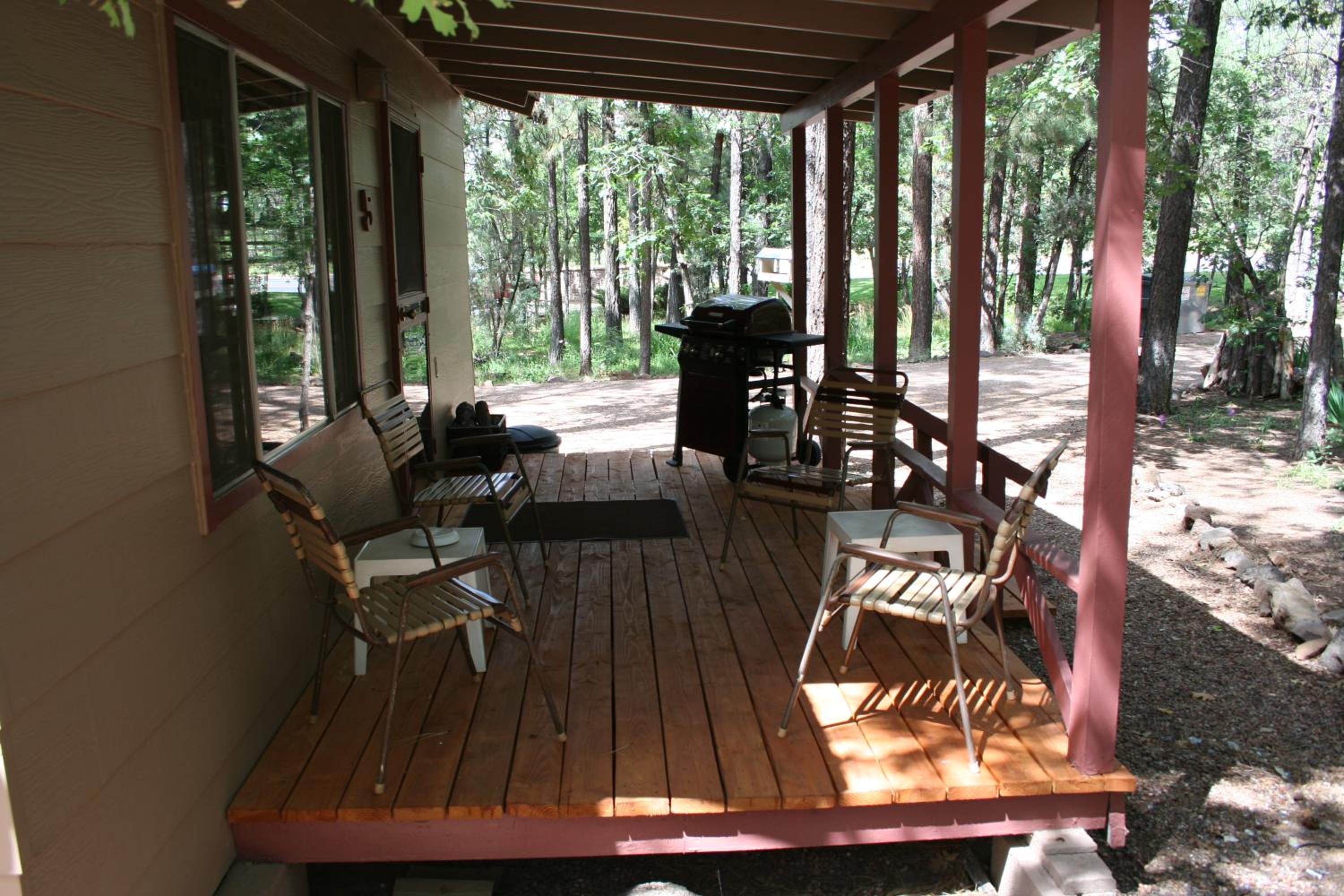 One-Bedroom Cabin