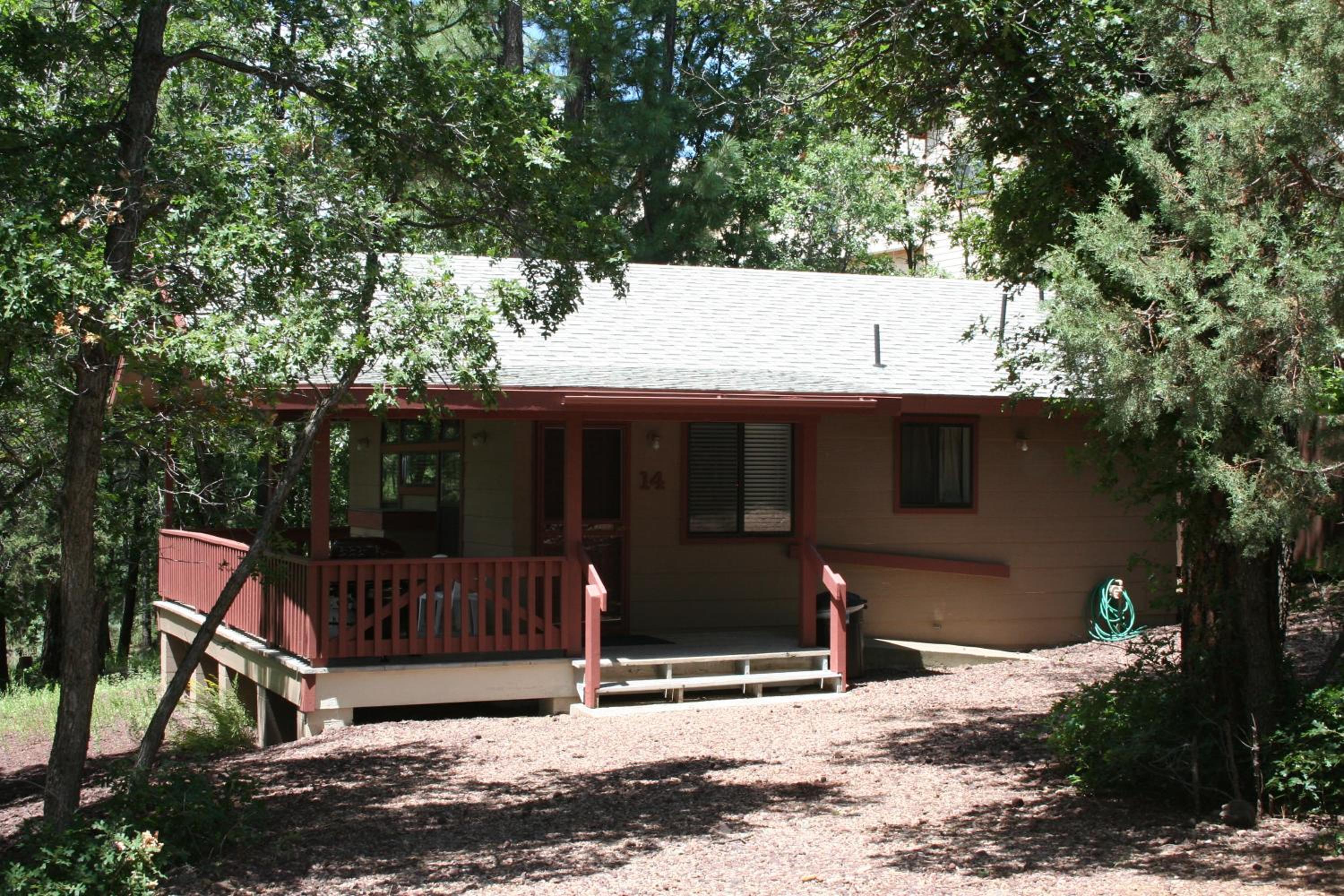 One-Bedroom Cabin