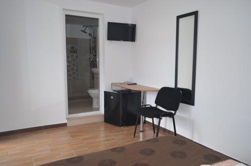 Superior Double Room - Photo 11