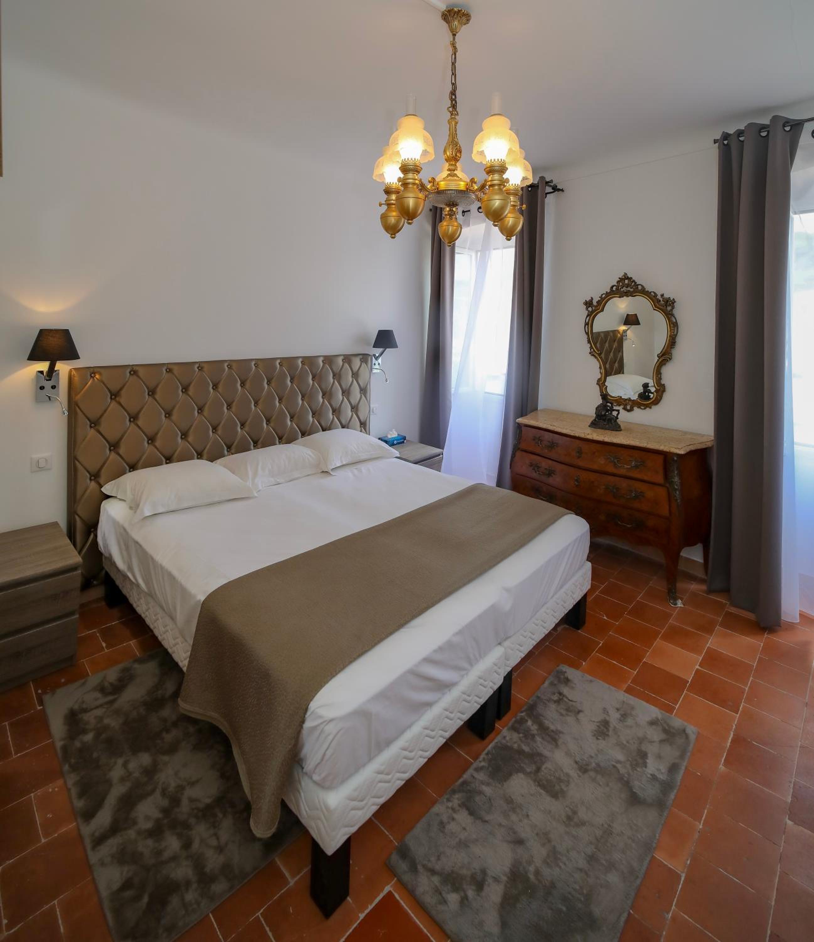 Two-Bedroom Apartment with Sea View