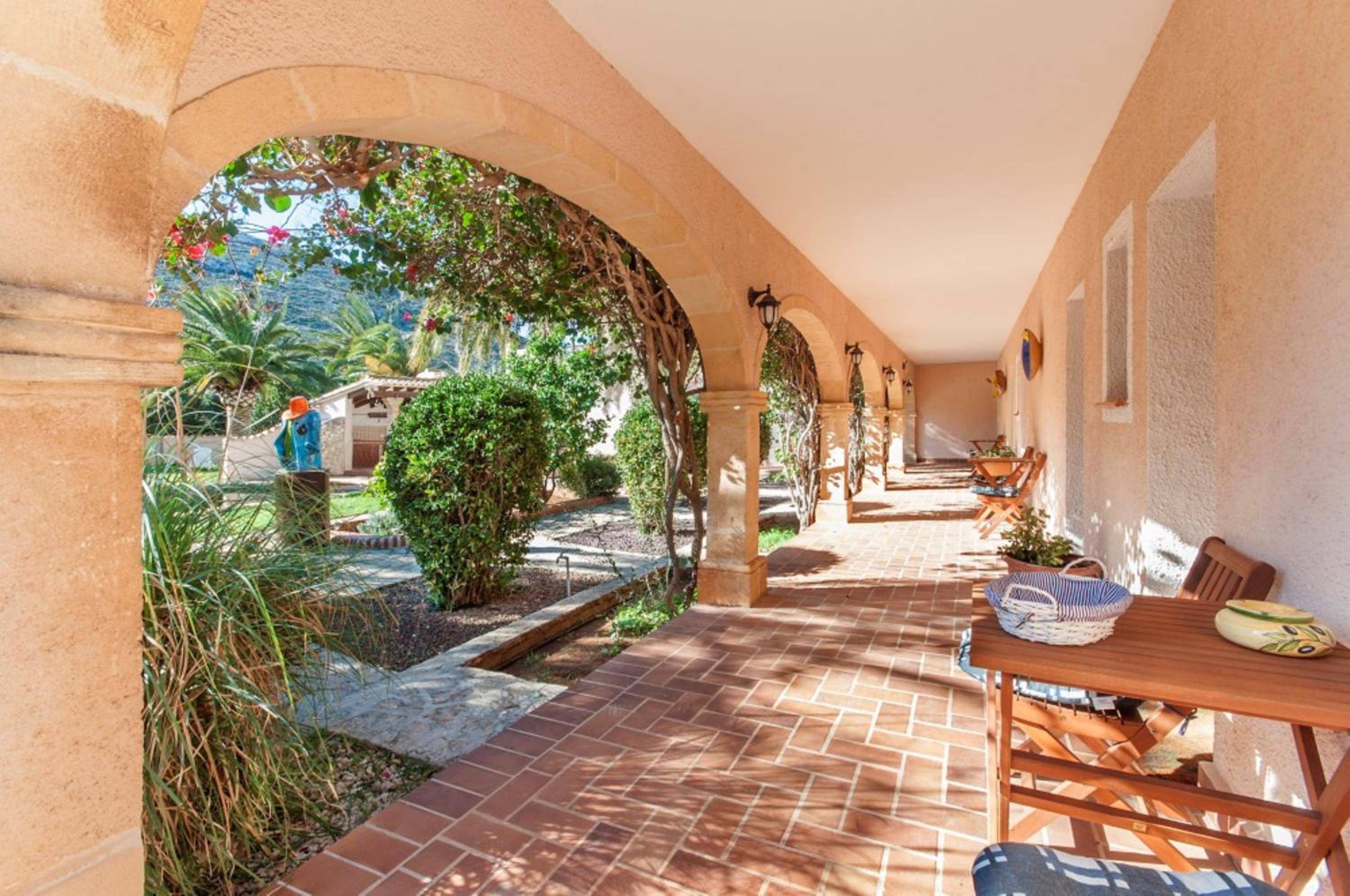 Three-Bedroom Villa photo 3