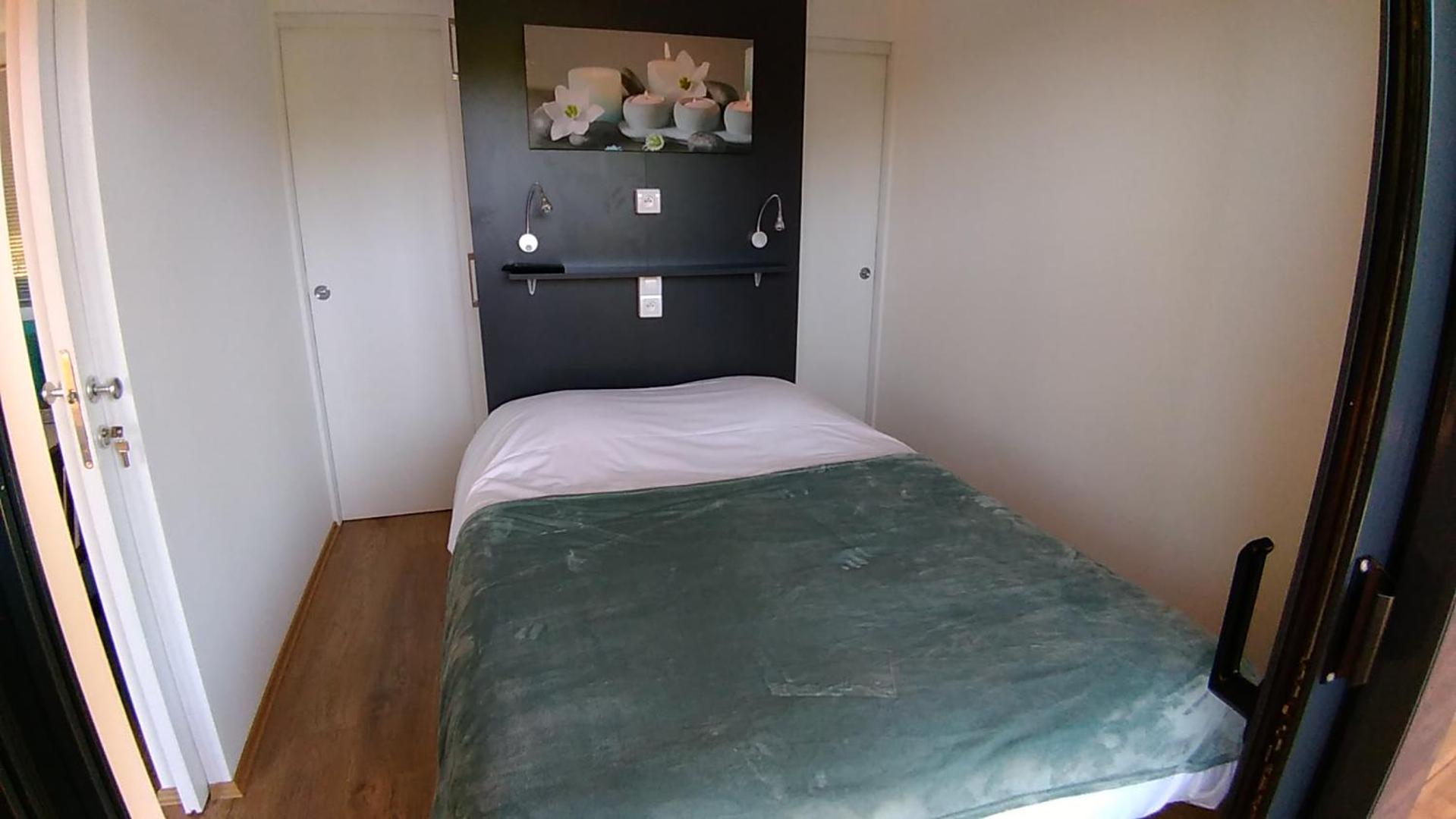 Two-Bedroom Chalet - Photo 2