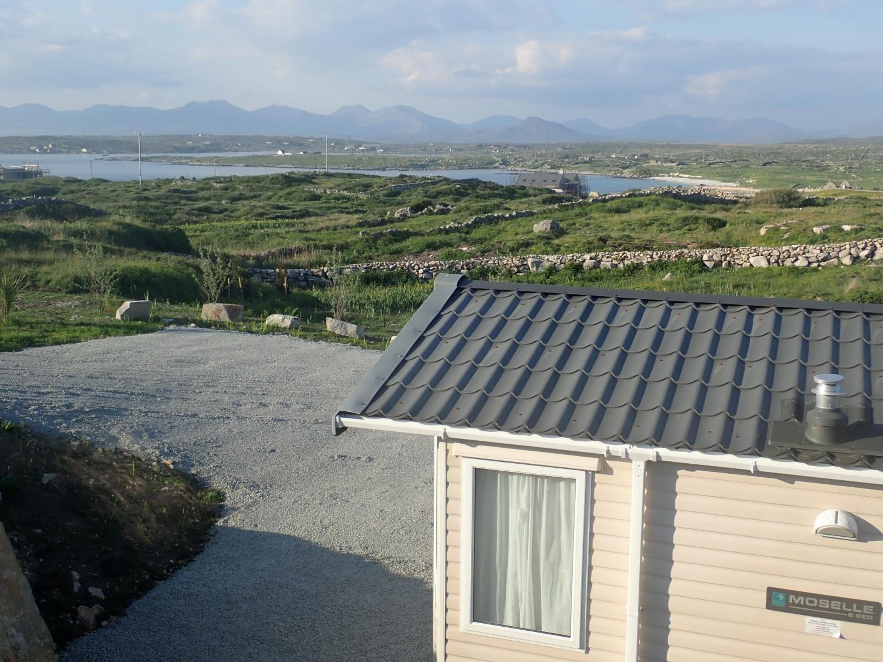 Mobile Home photo 2