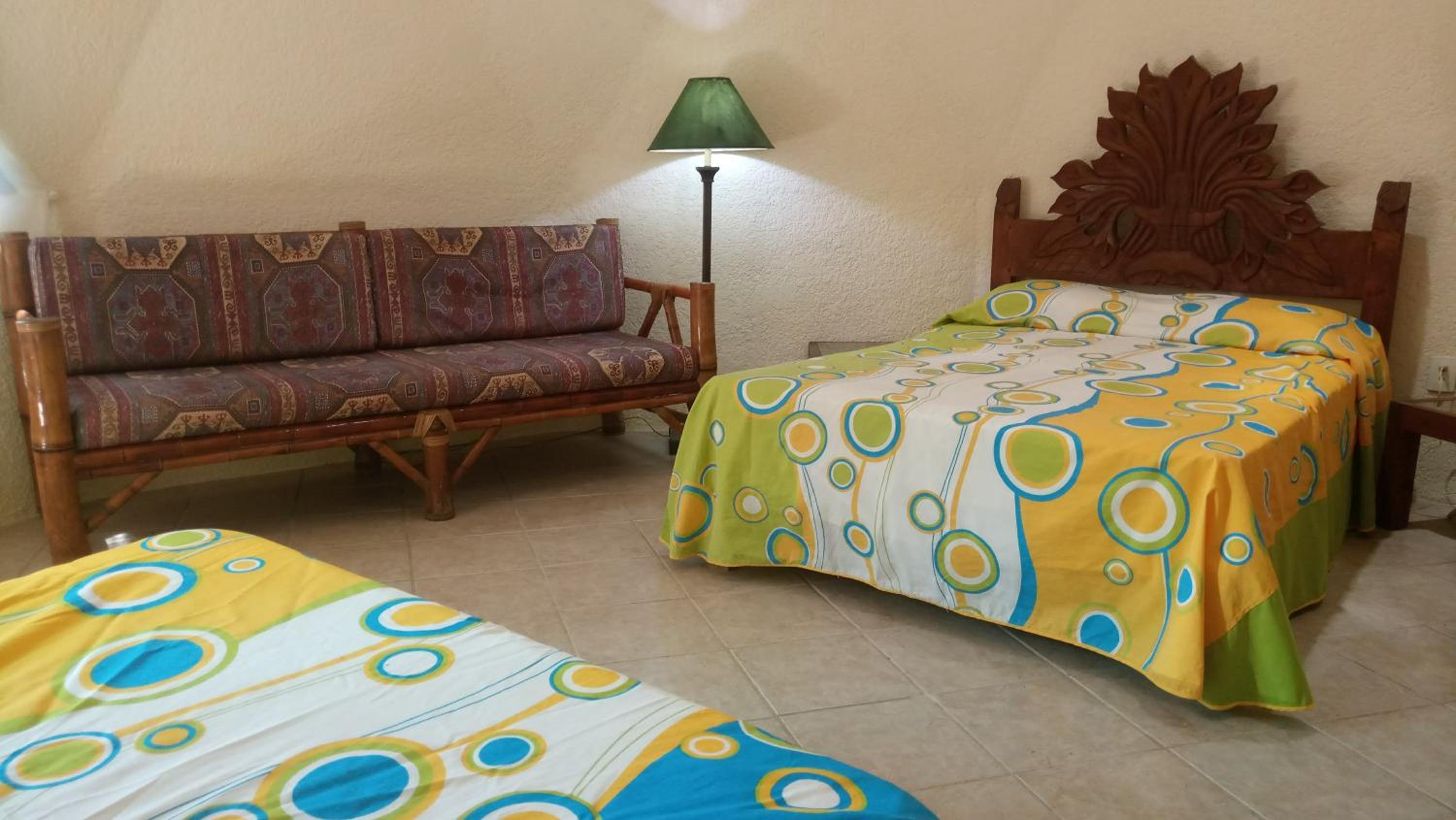 Bungalow with Patio photo 1