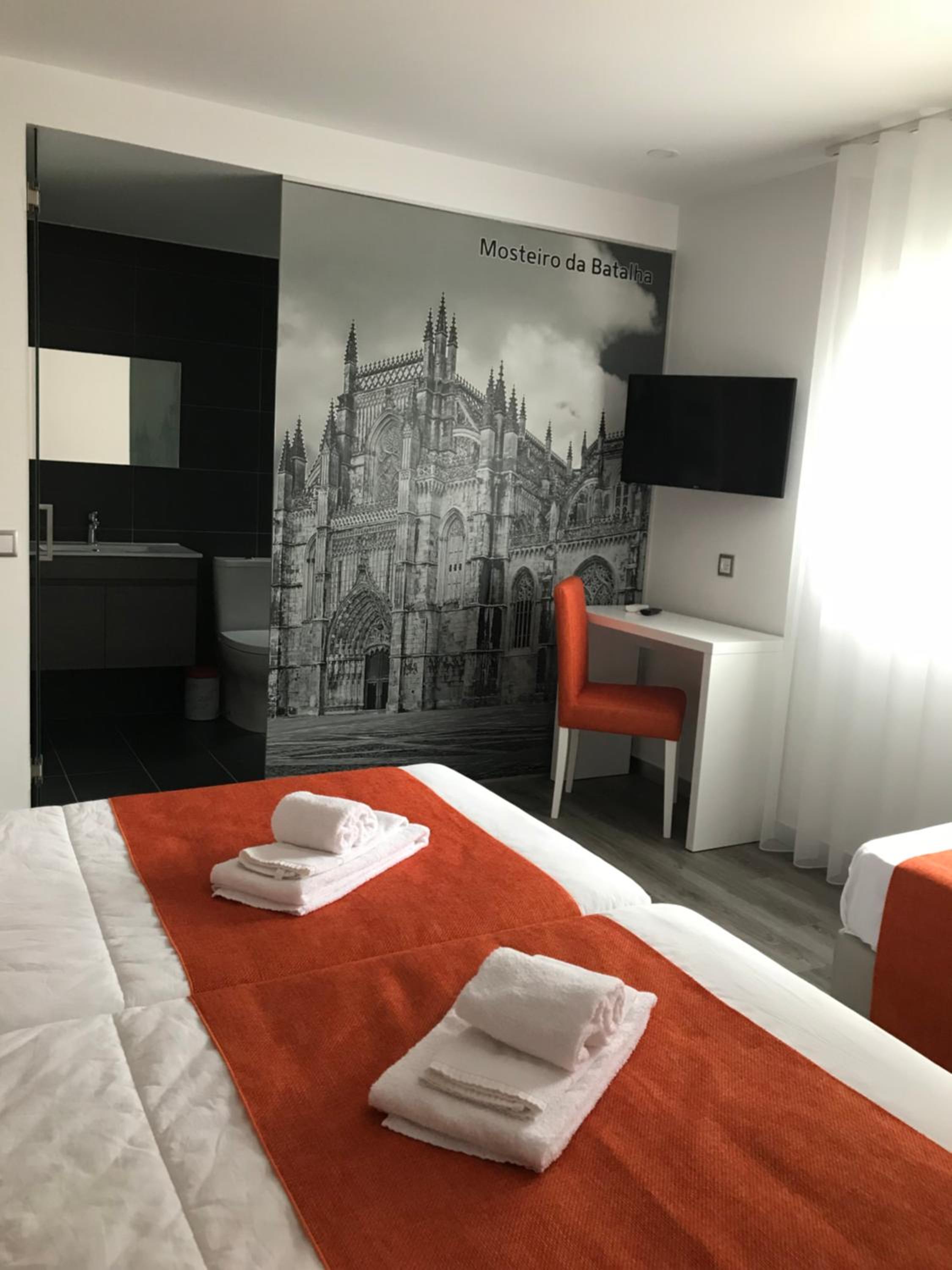 Double Room with Extra Bed photo 3