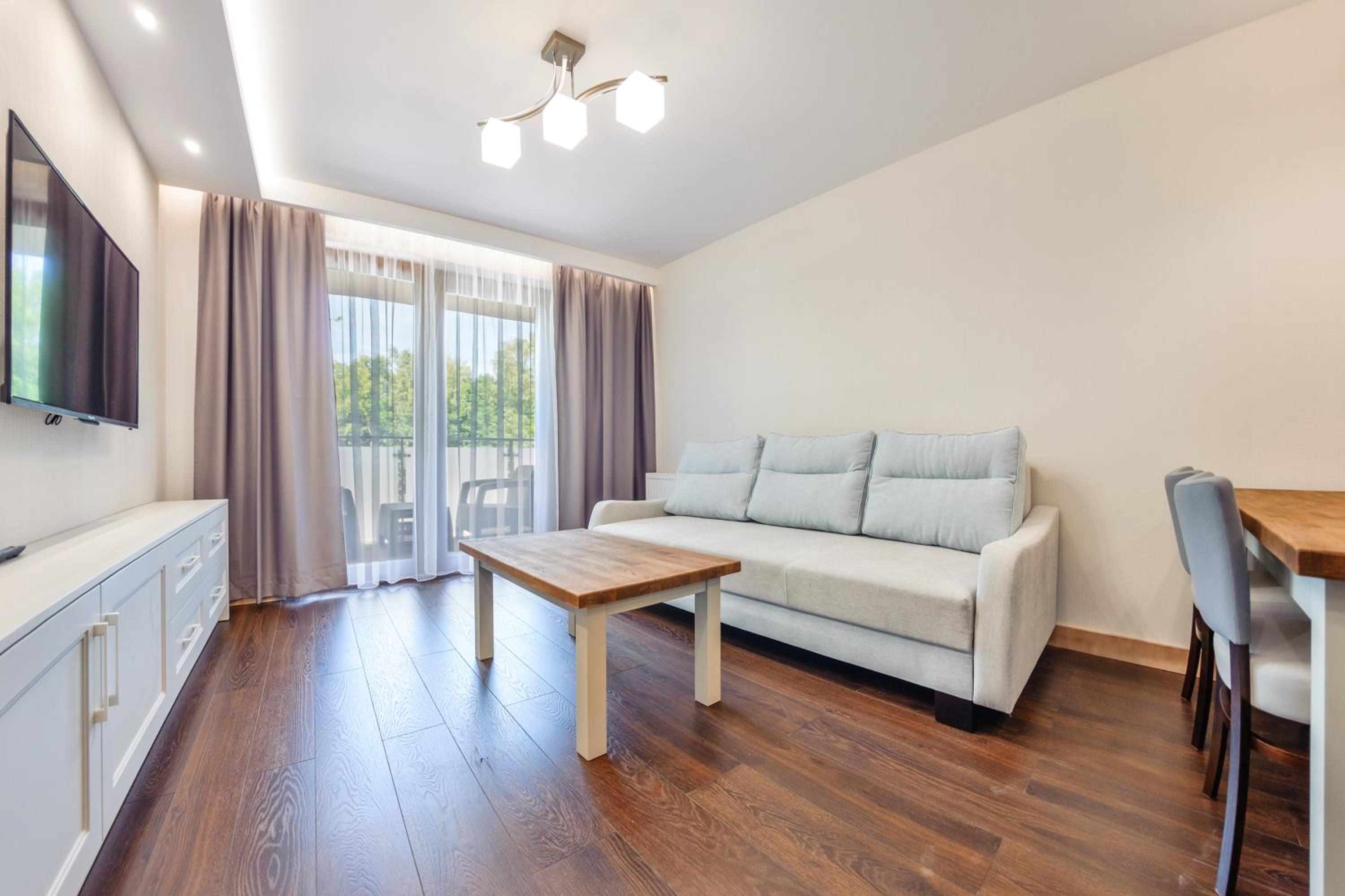 Deluxe Apartment