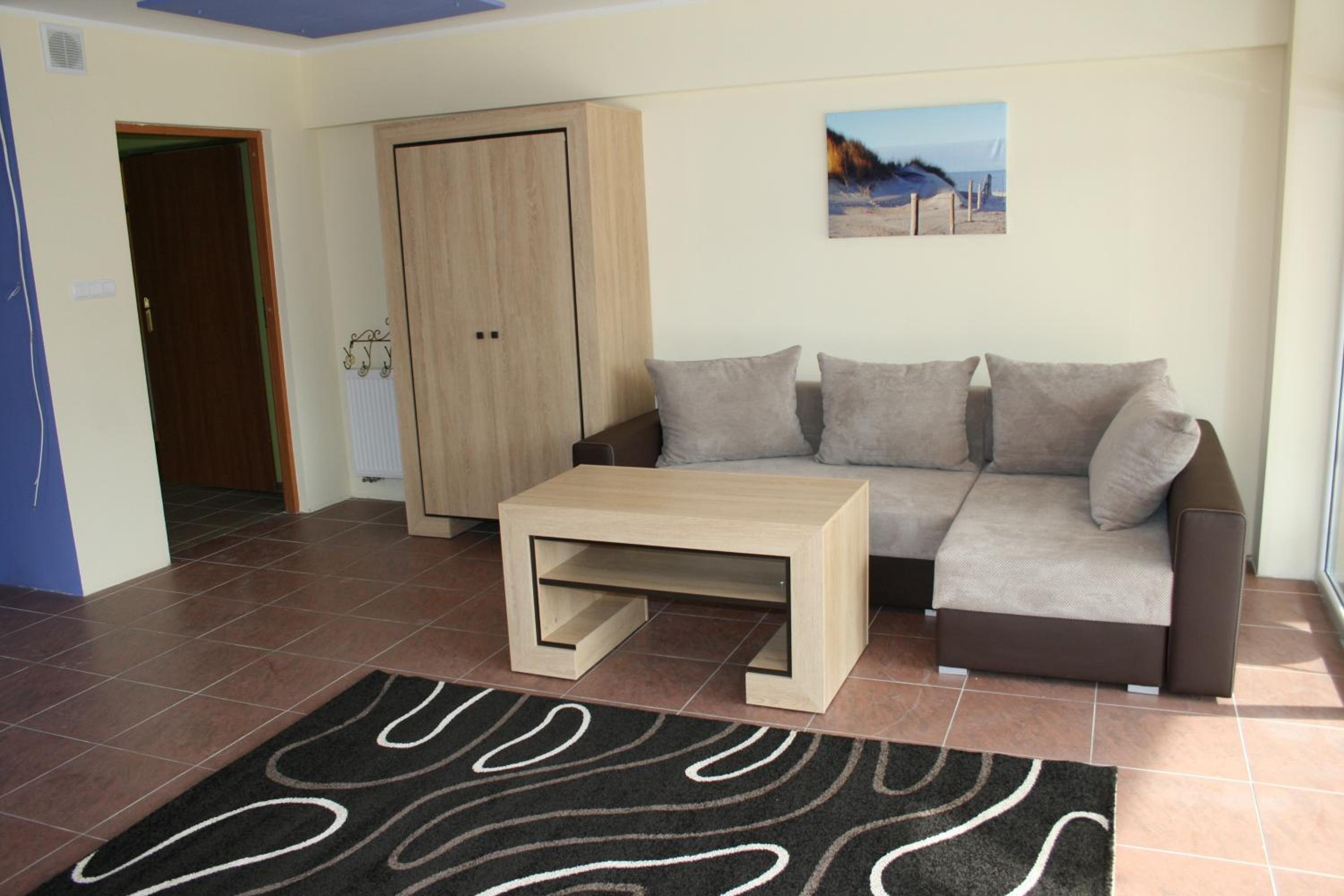 Studio Apartment photo 3