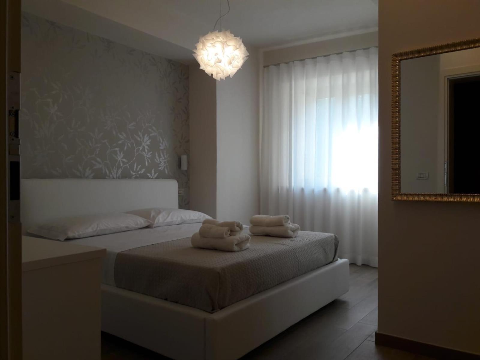 Deluxe Room - Photo 1
