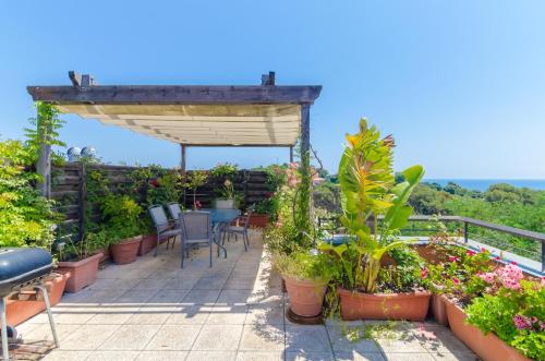 Two-Bedroom Apartment-Avenida Saboadella 26
