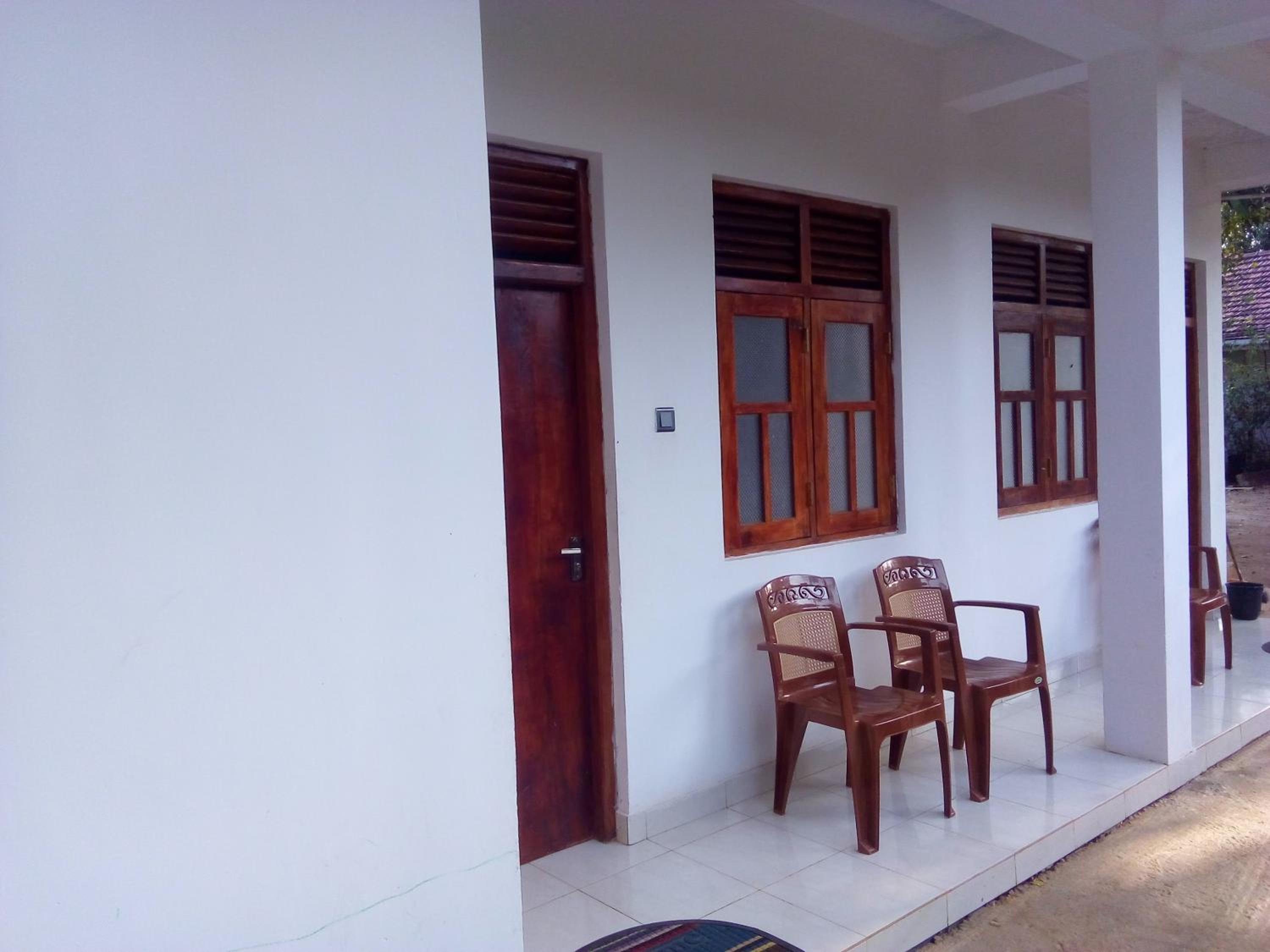 Three-Bedroom House photo 1