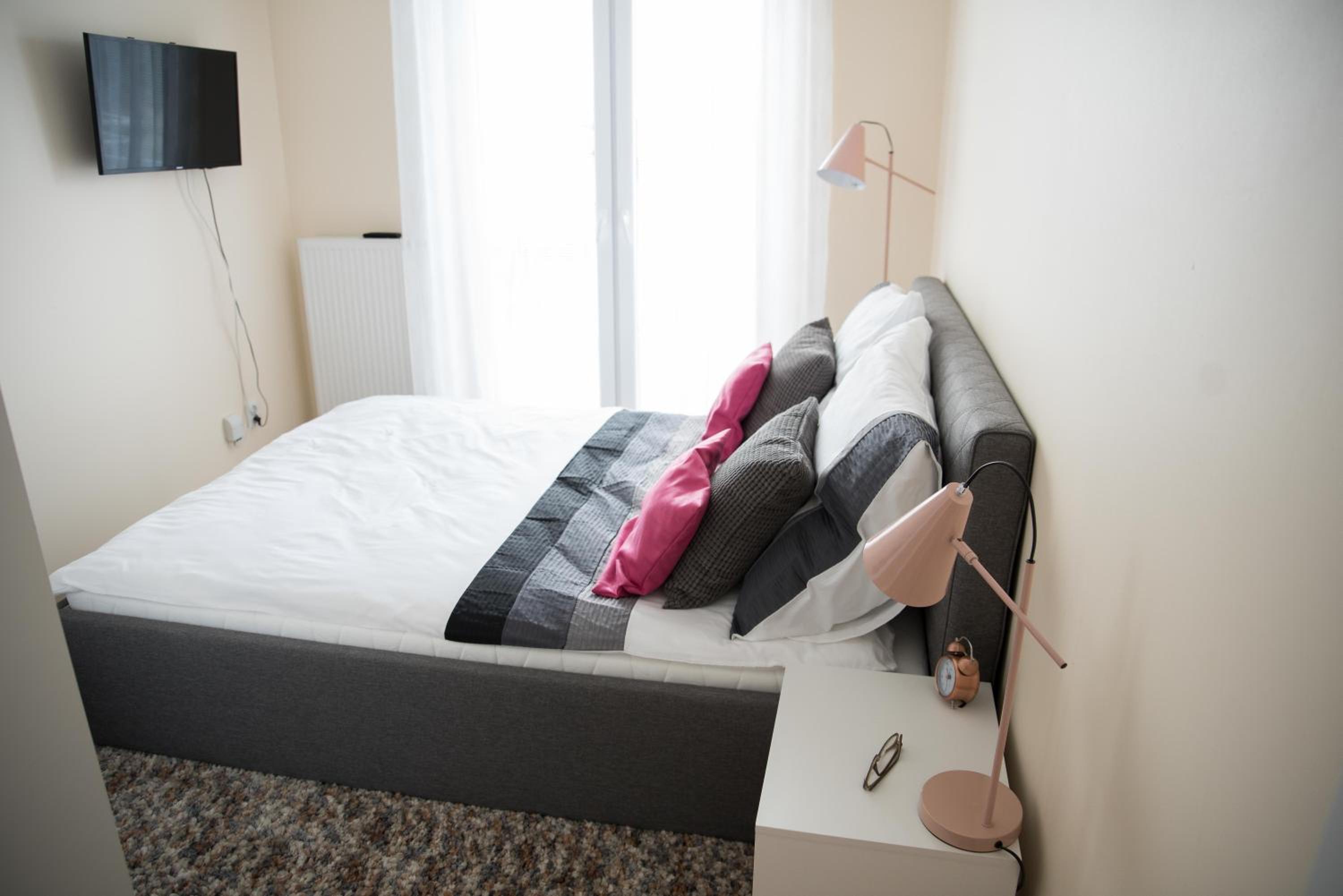 Apartment - Photo 17