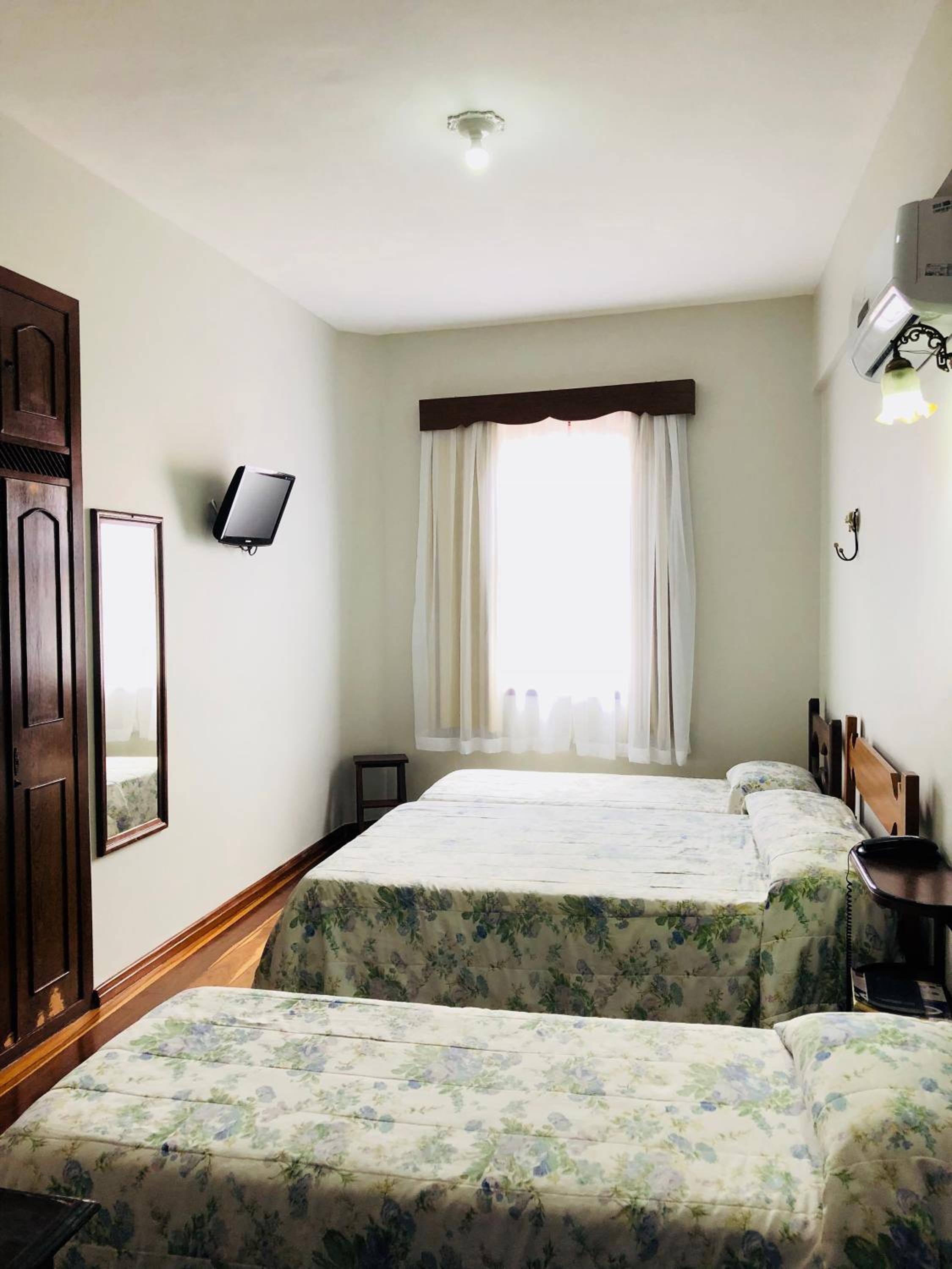 Standard Quadruple Room photo 1