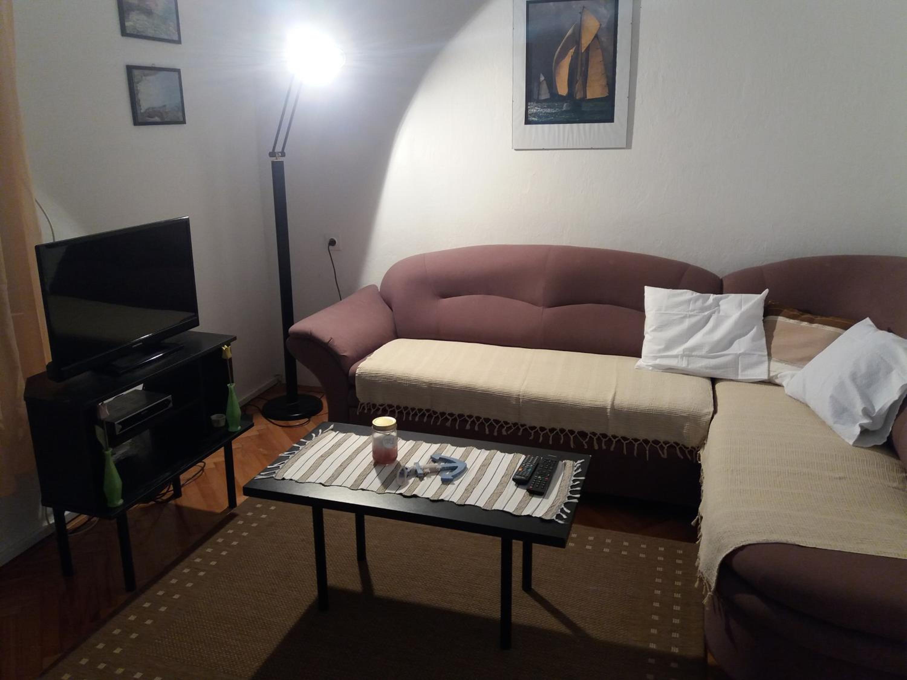 Apartment photo 3