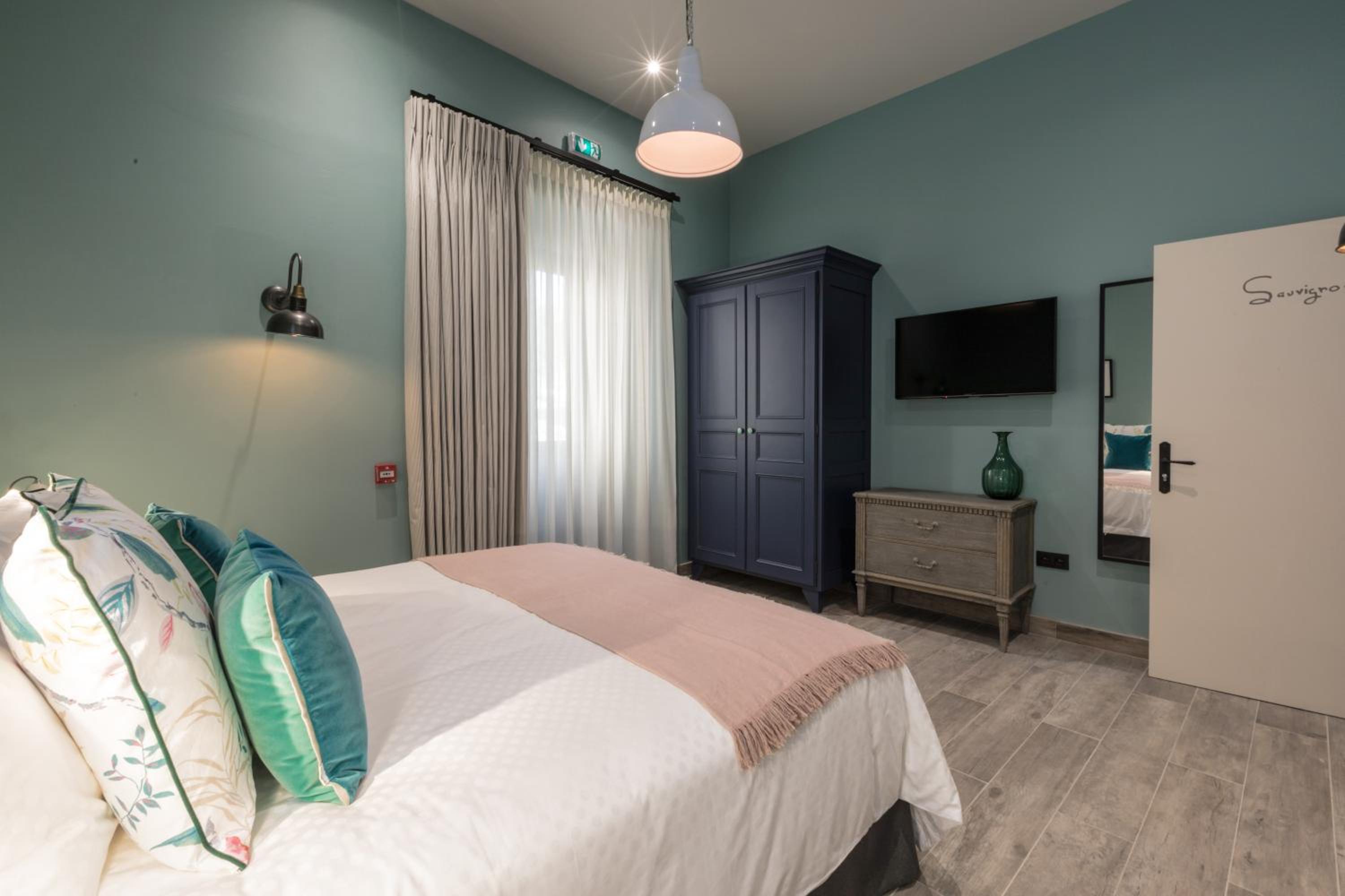 Double or Twin Room photo 2