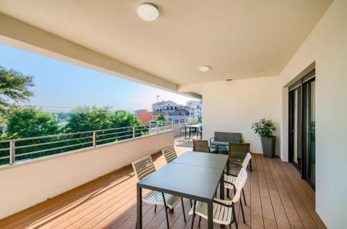 Triple Room with Sea View