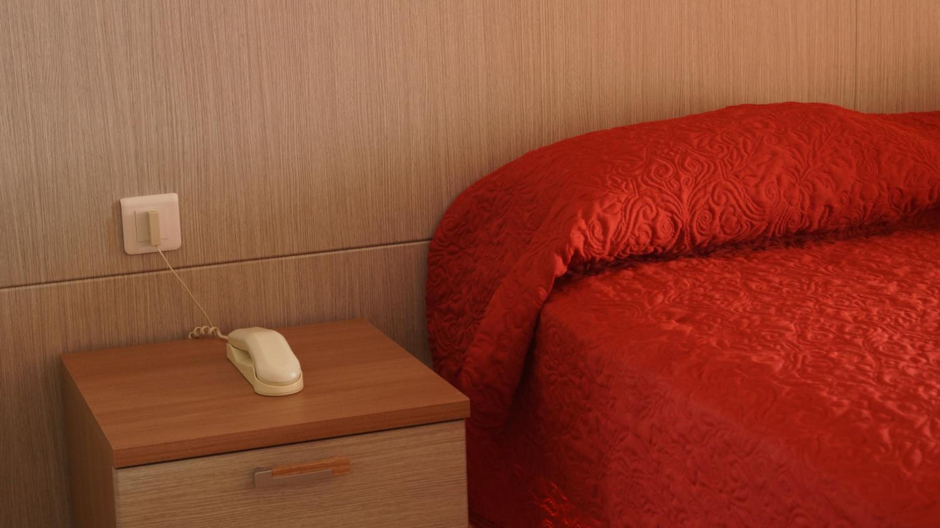 Double or Twin Room with View - Photo 8