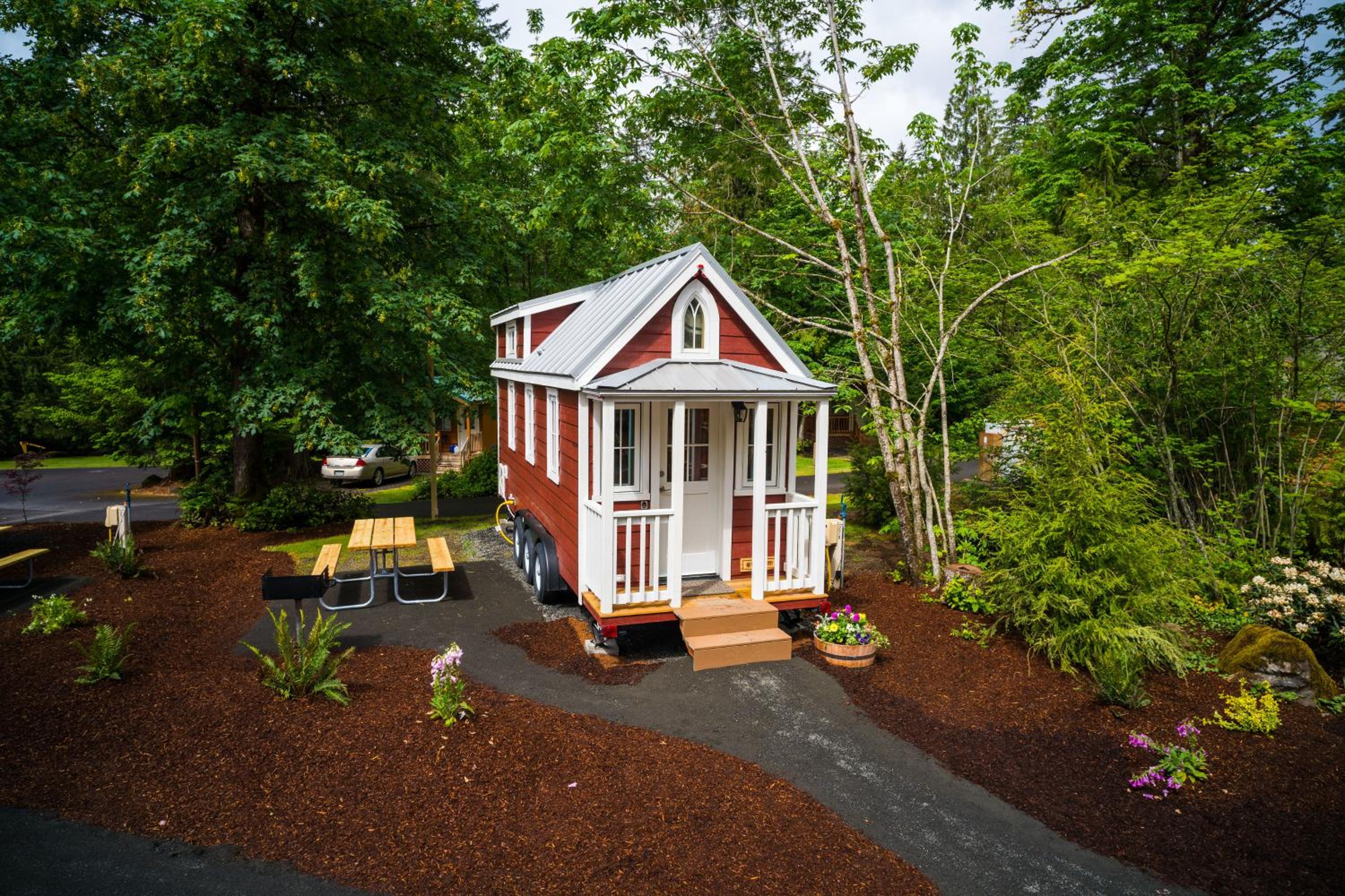 Scarlett Tiny House photo 2