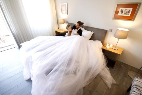 Large Double or Twin Room