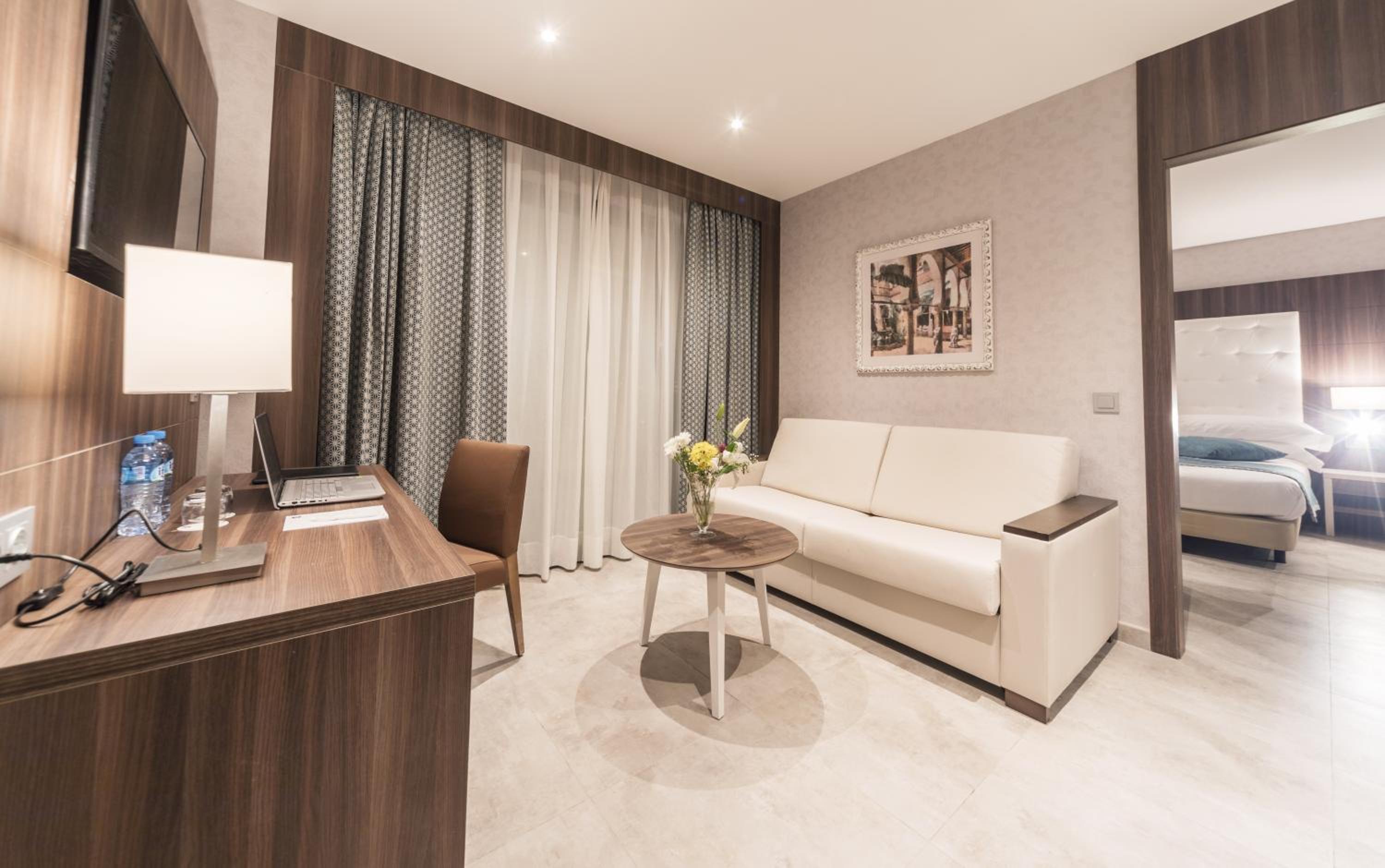 Suite with Mountain View