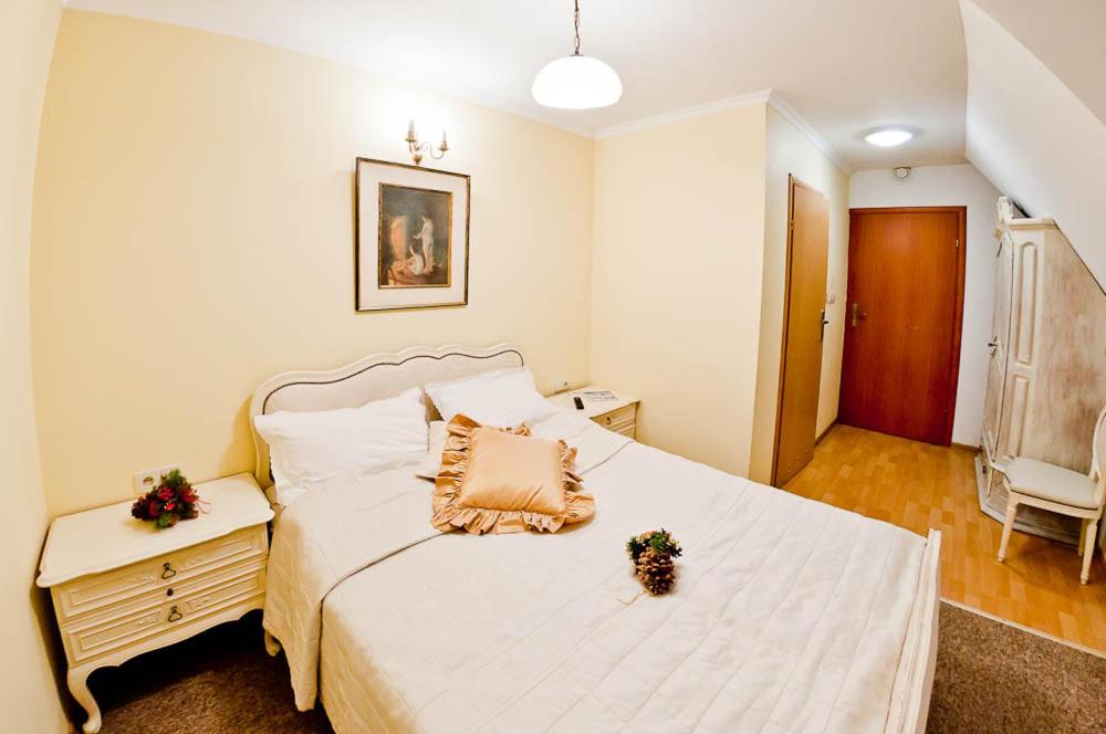 Double Room with Extra Bed