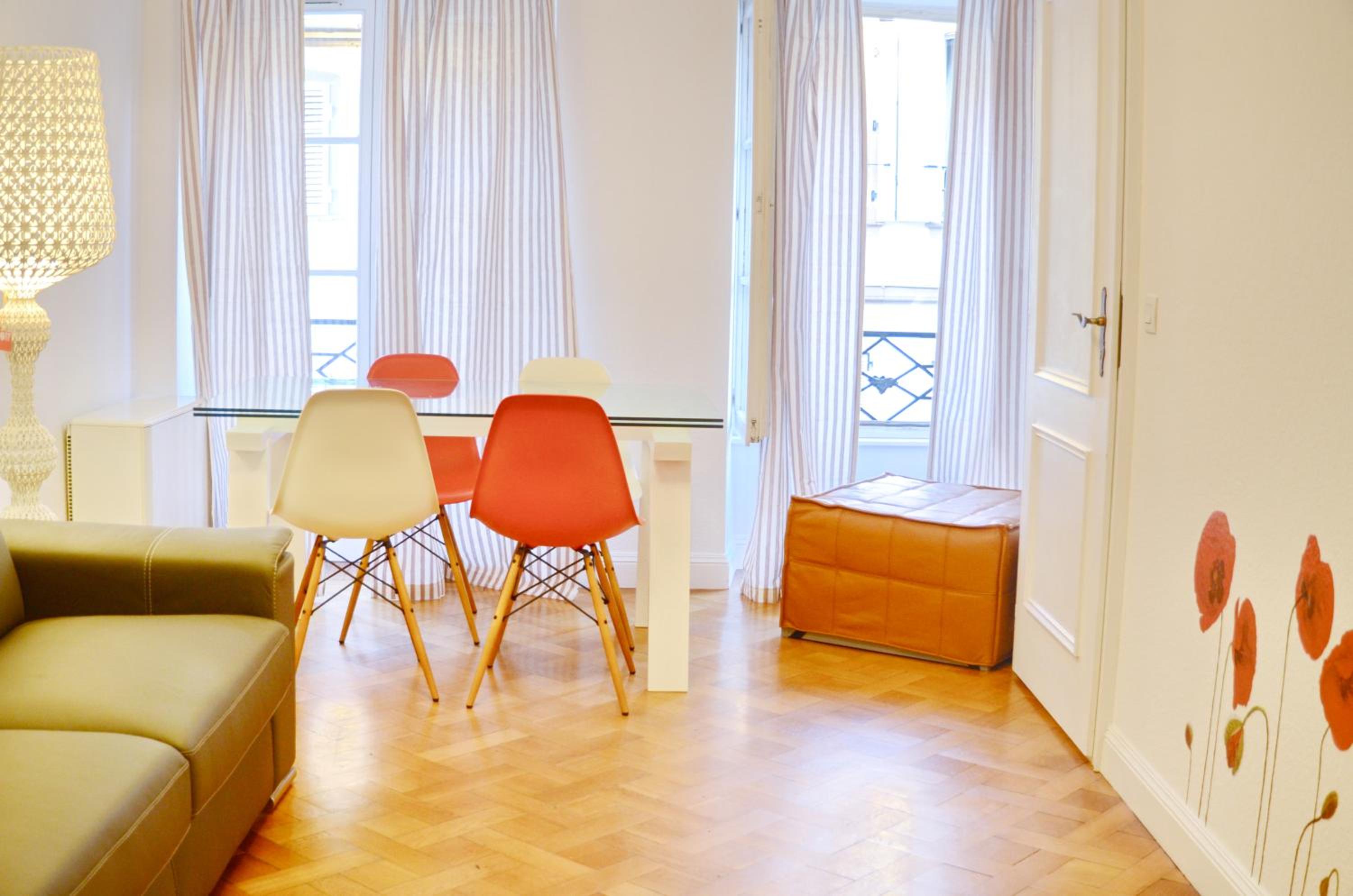 Apartment photo 1