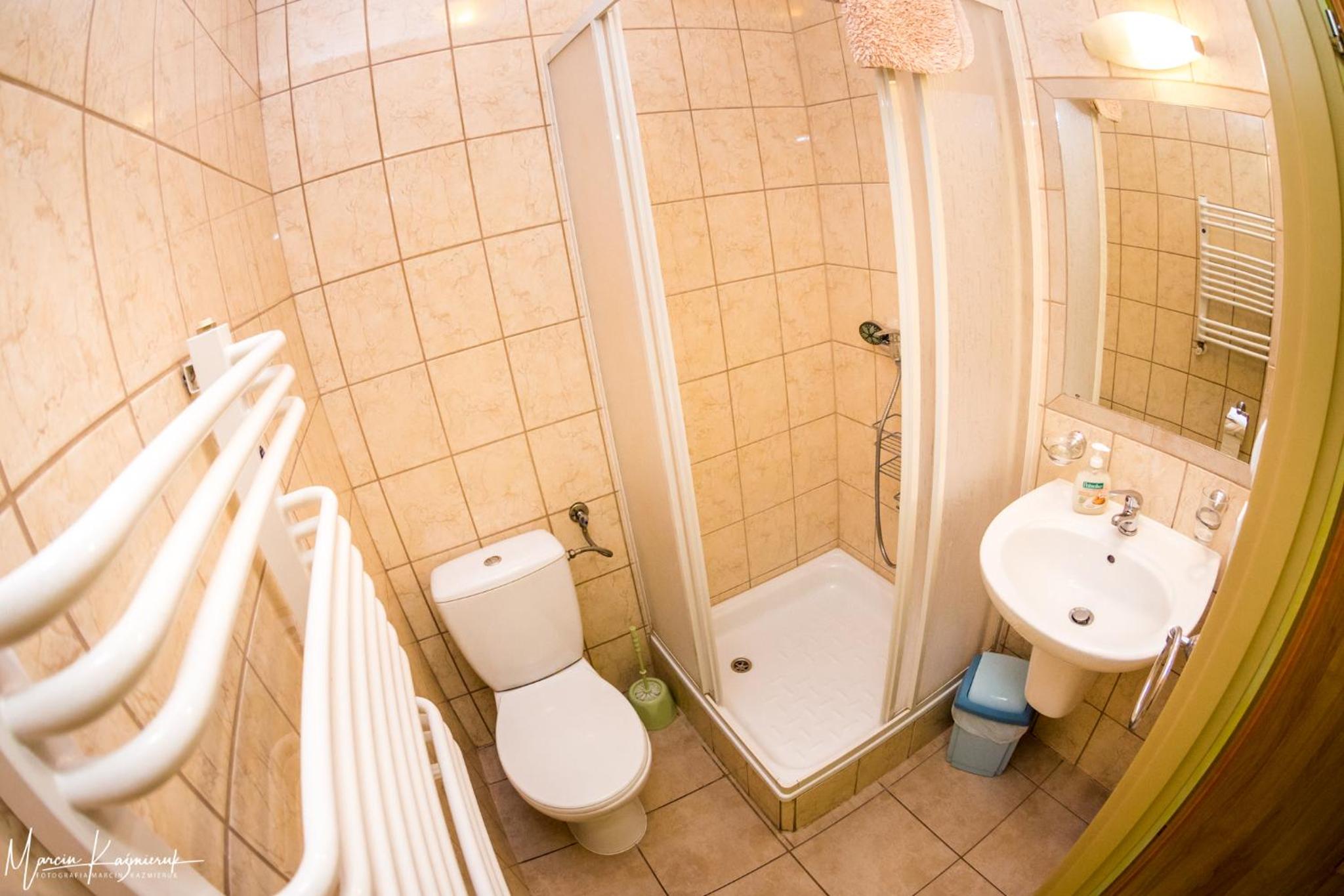 Standard Twin Room - Photo 3