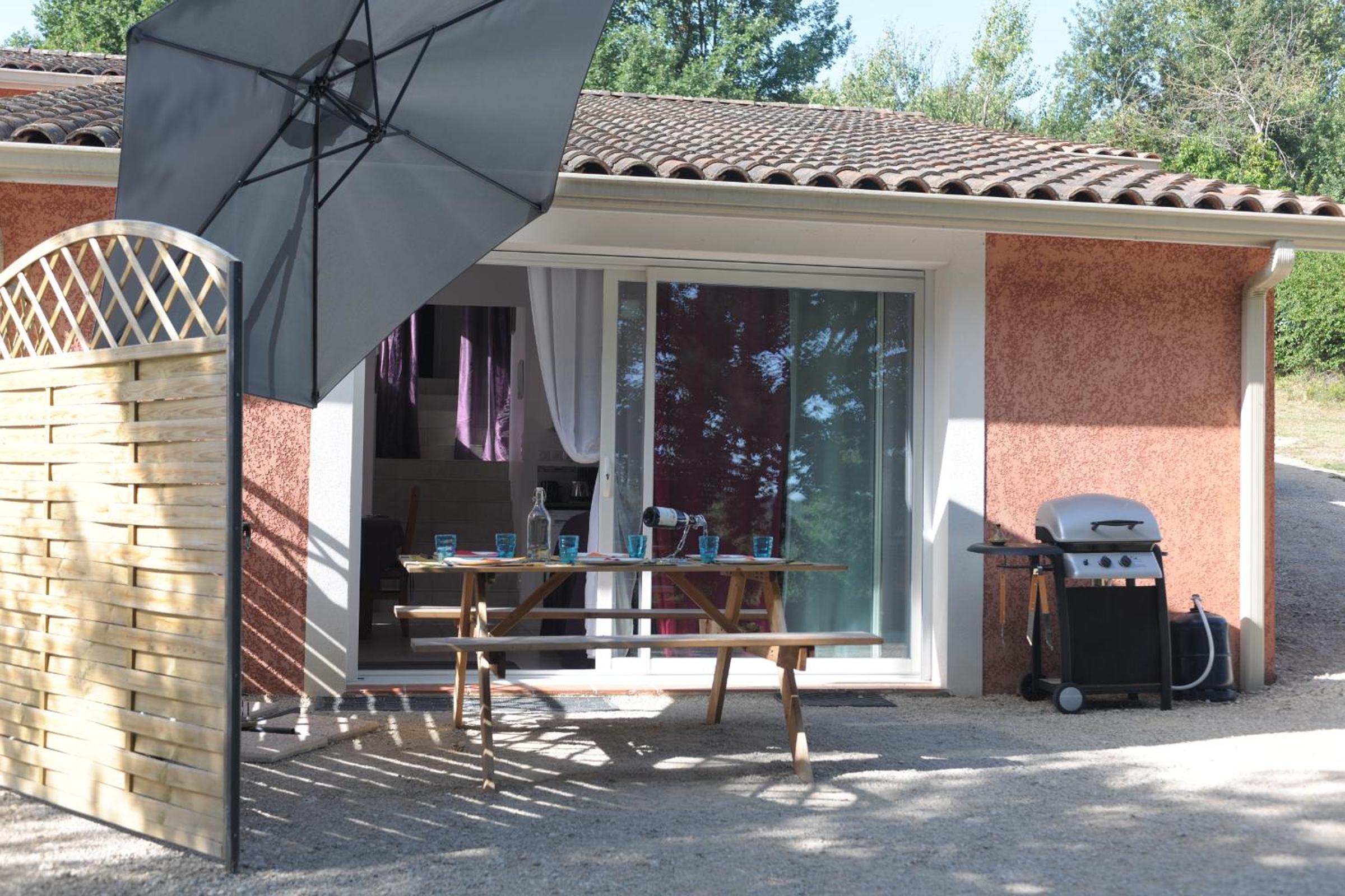 Apartment with Garden View photo 2