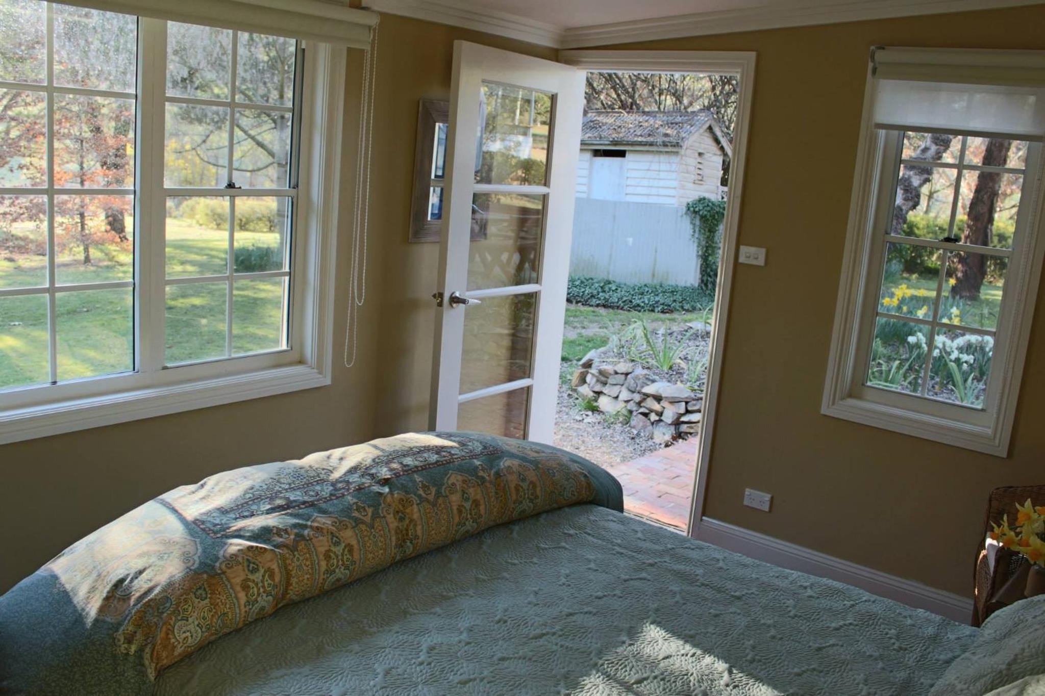 Queen Room with Garden View
