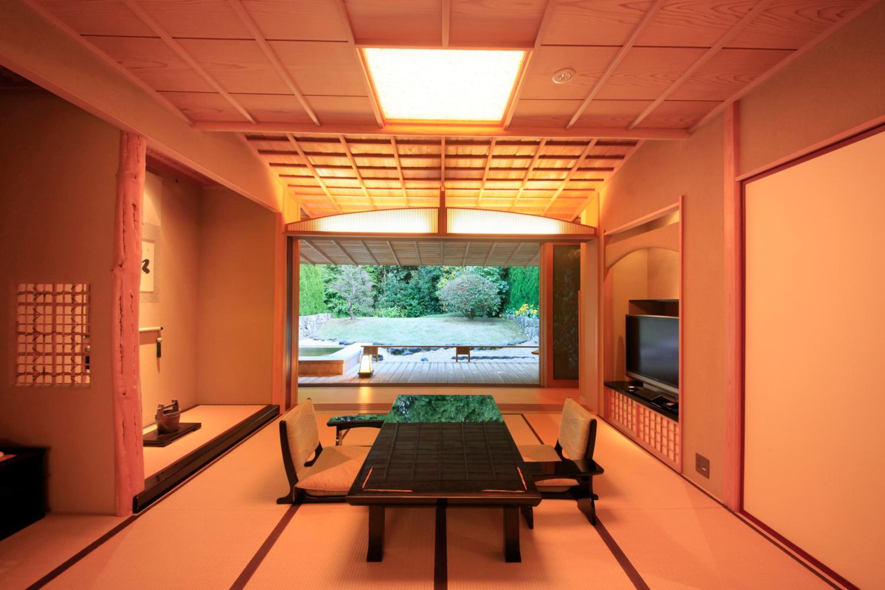 Japanese-Style room with Open-Air Bath - Non-Smoking photo 3