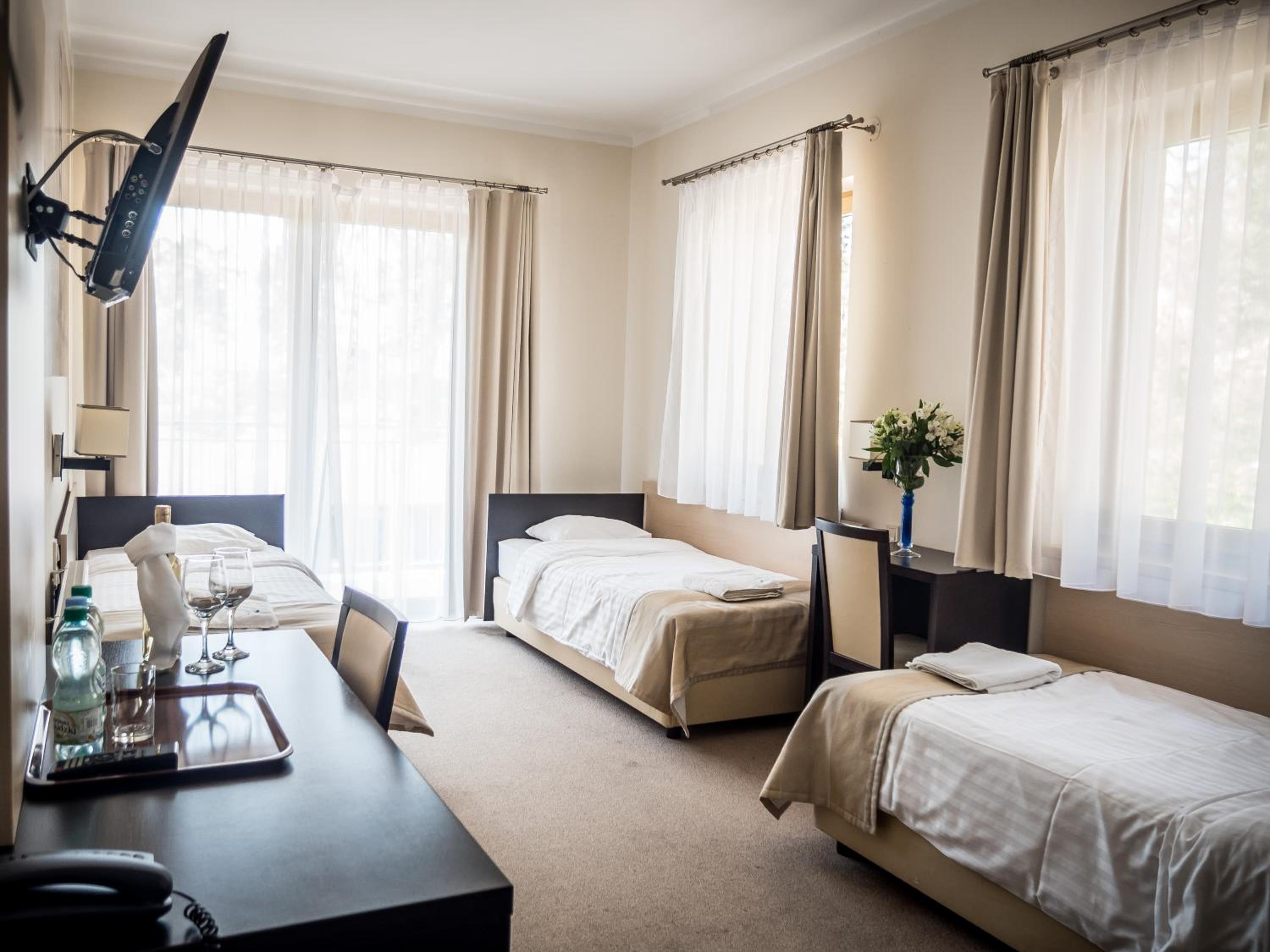 Standard Triple Room photo 3