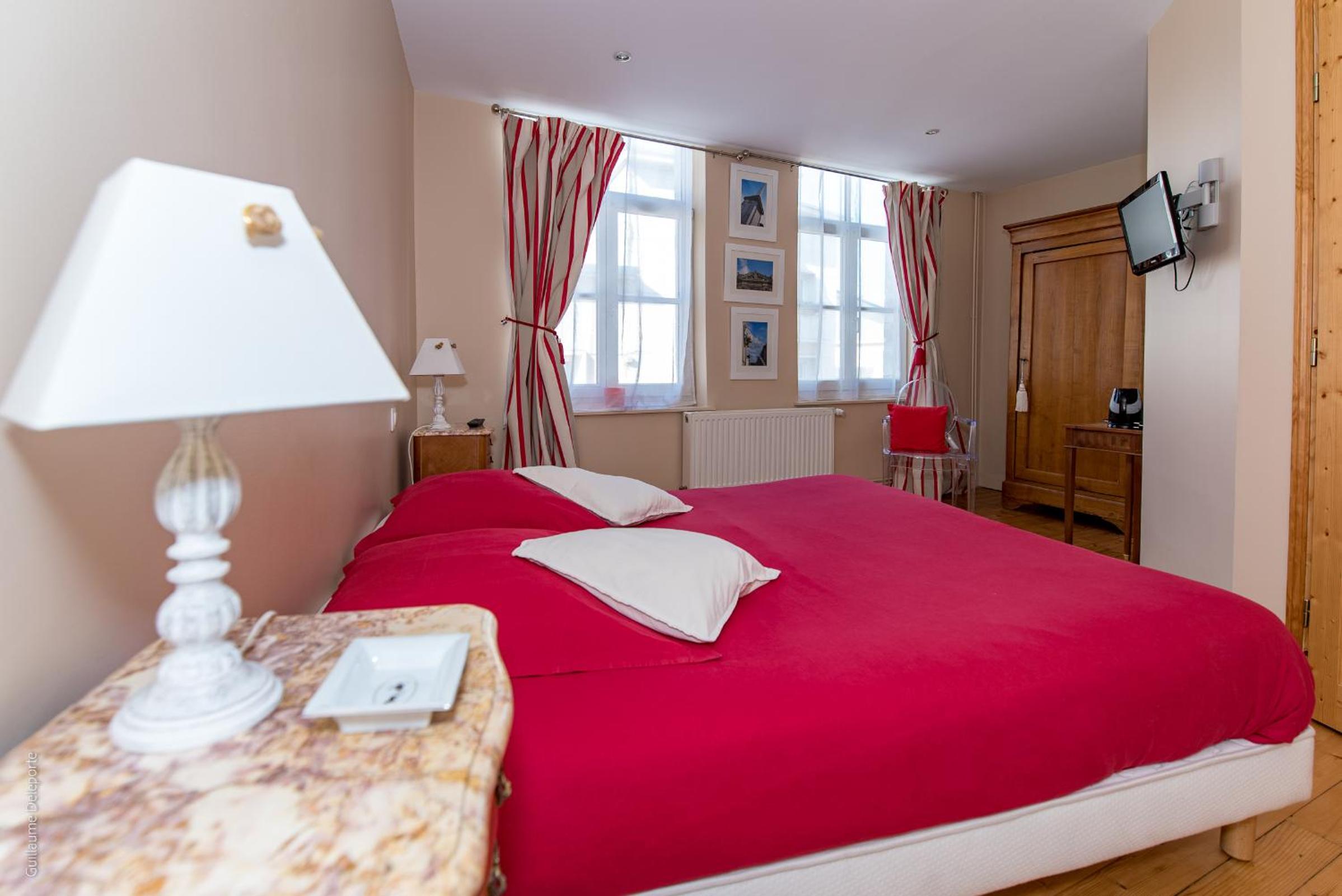 Double or Twin Room with Private Bathroom