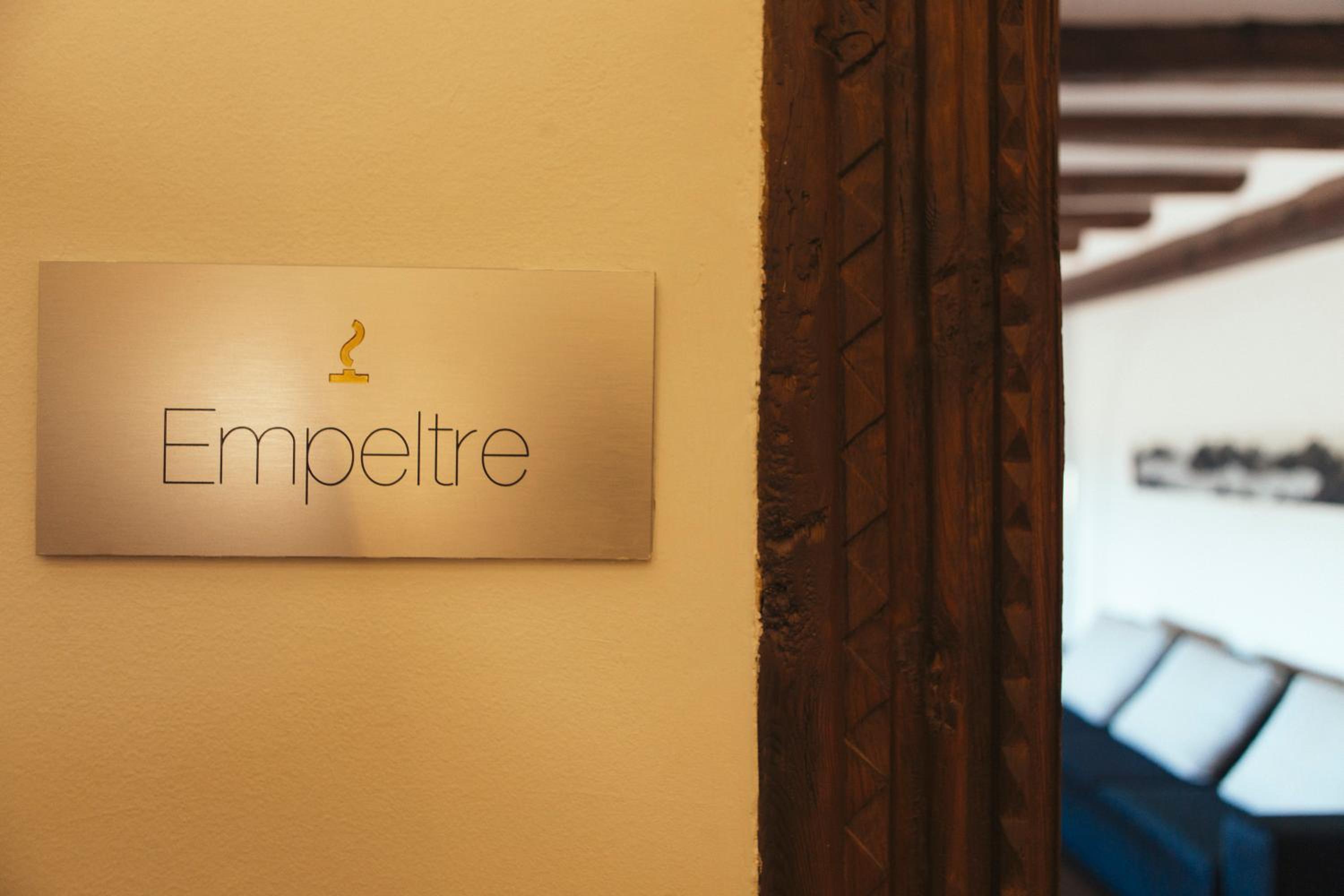 Deluxe Junior Suite photo 2