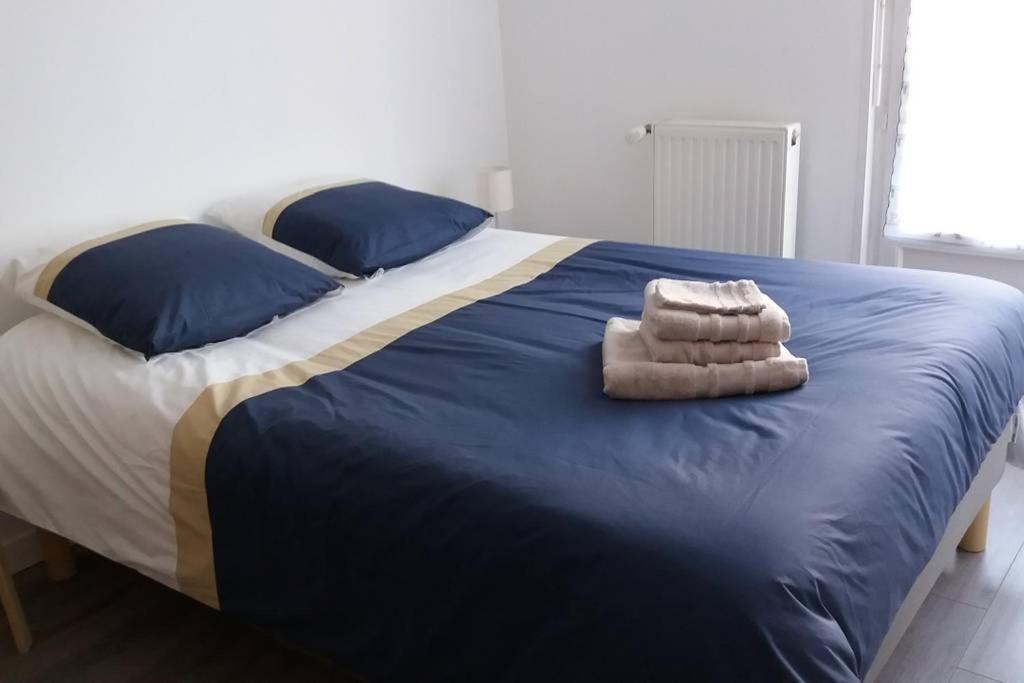 Two-Bedroom Apartment - Photo 3