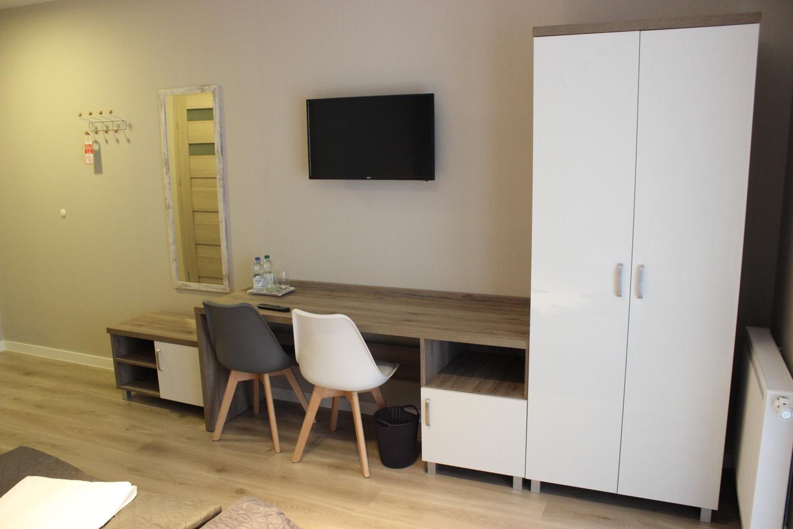 Standard Twin Room photo 3