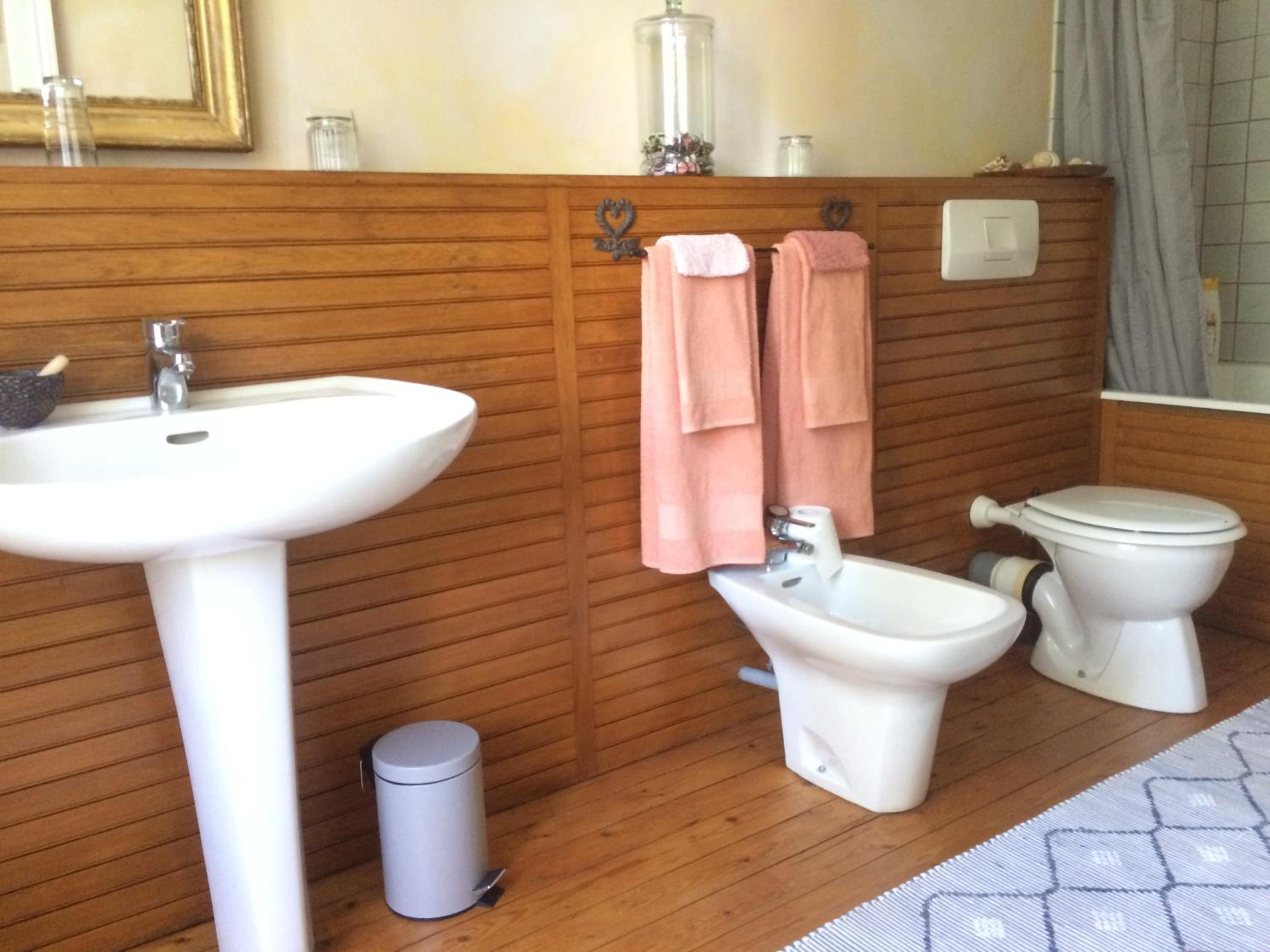 Double Room with Private Bathroom photo 3