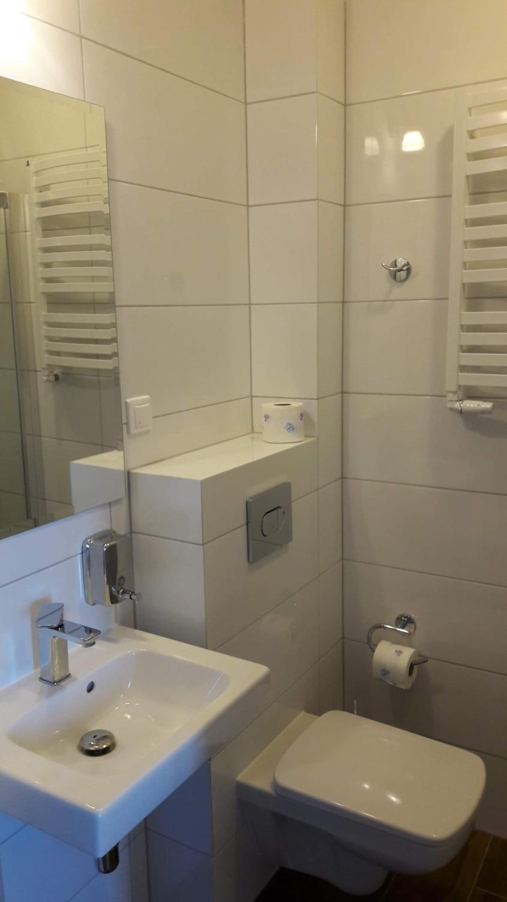 Double Room with Private Bathroom photo 3