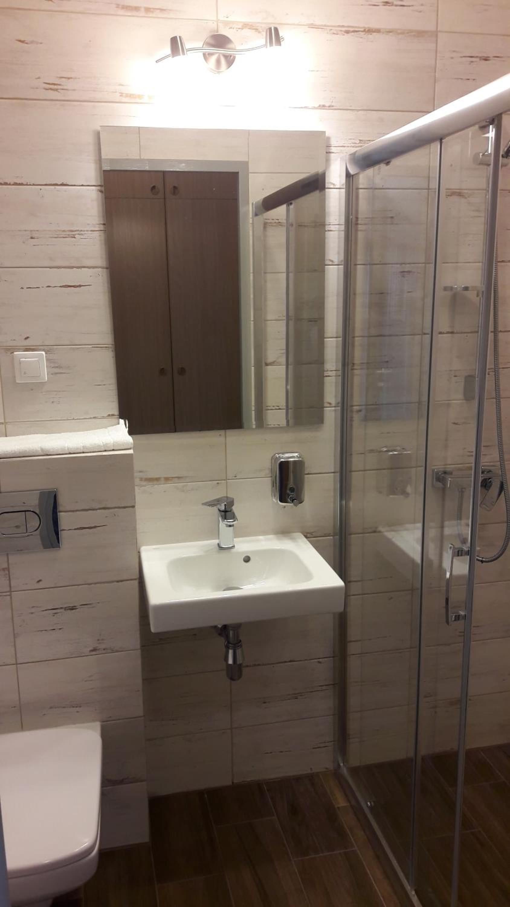 Double Room with Private Bathroom photo 2