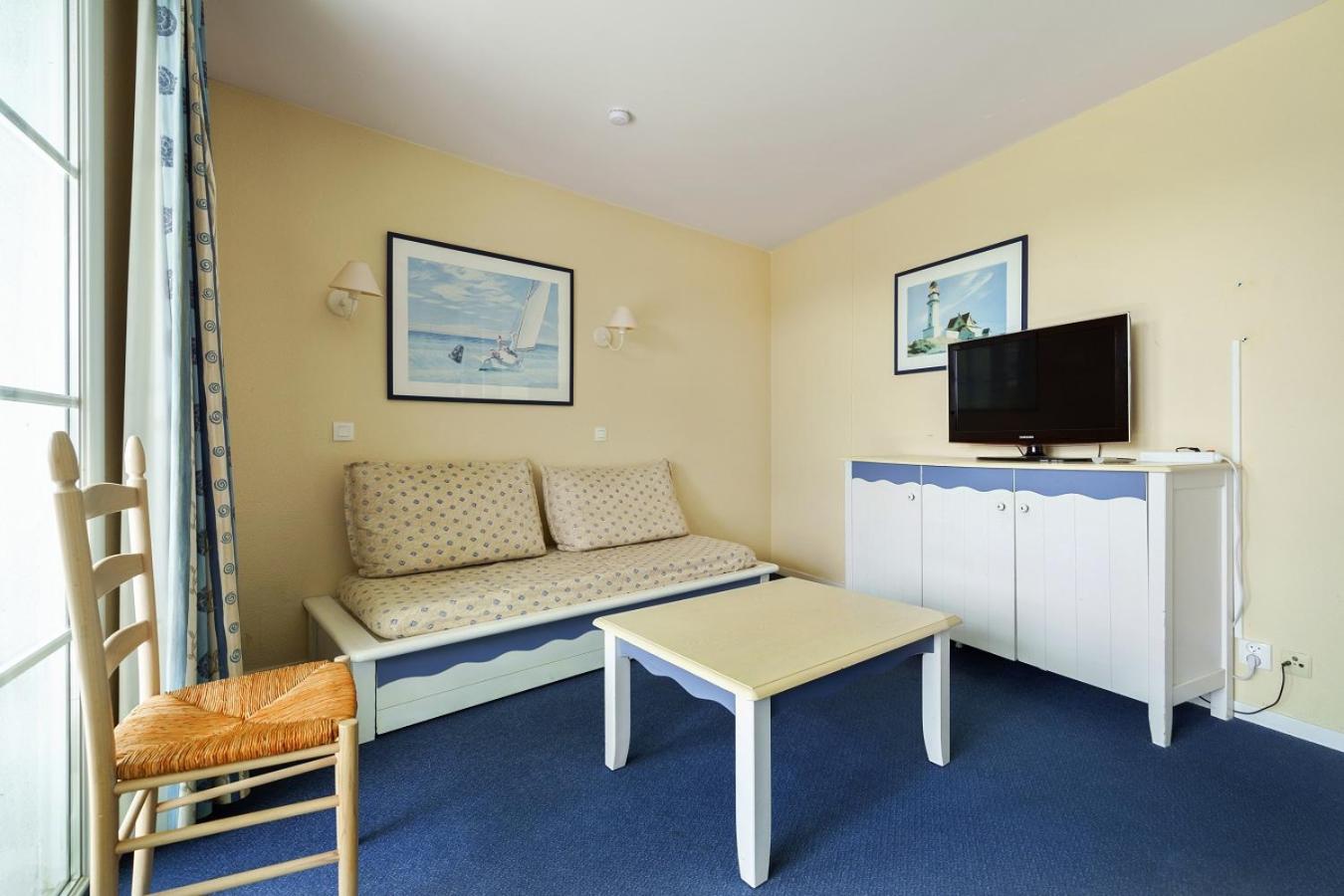 Budget One-Bedroom Apartment (6 People) photo 1
