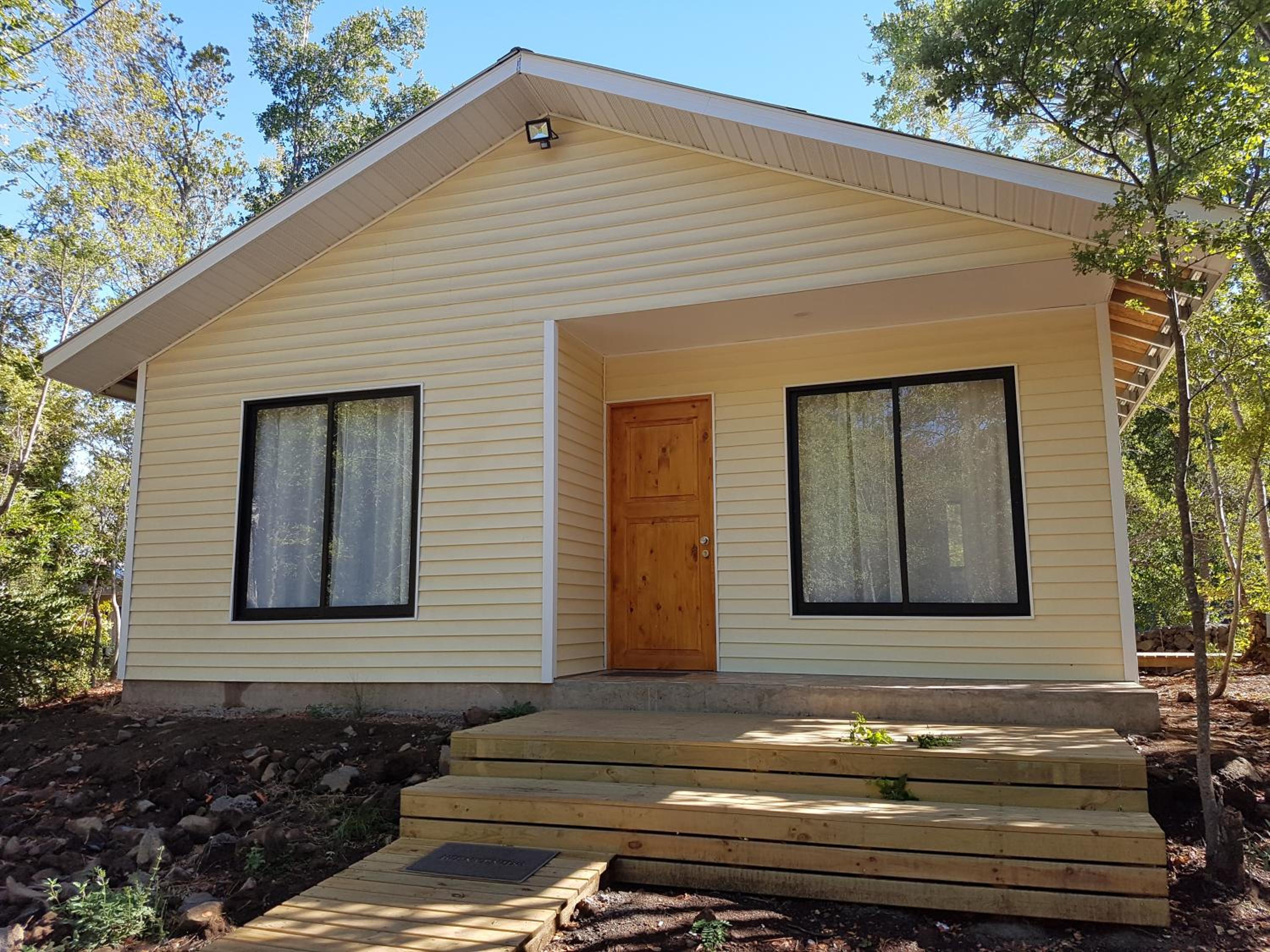 Two-Bedroom House photo 2