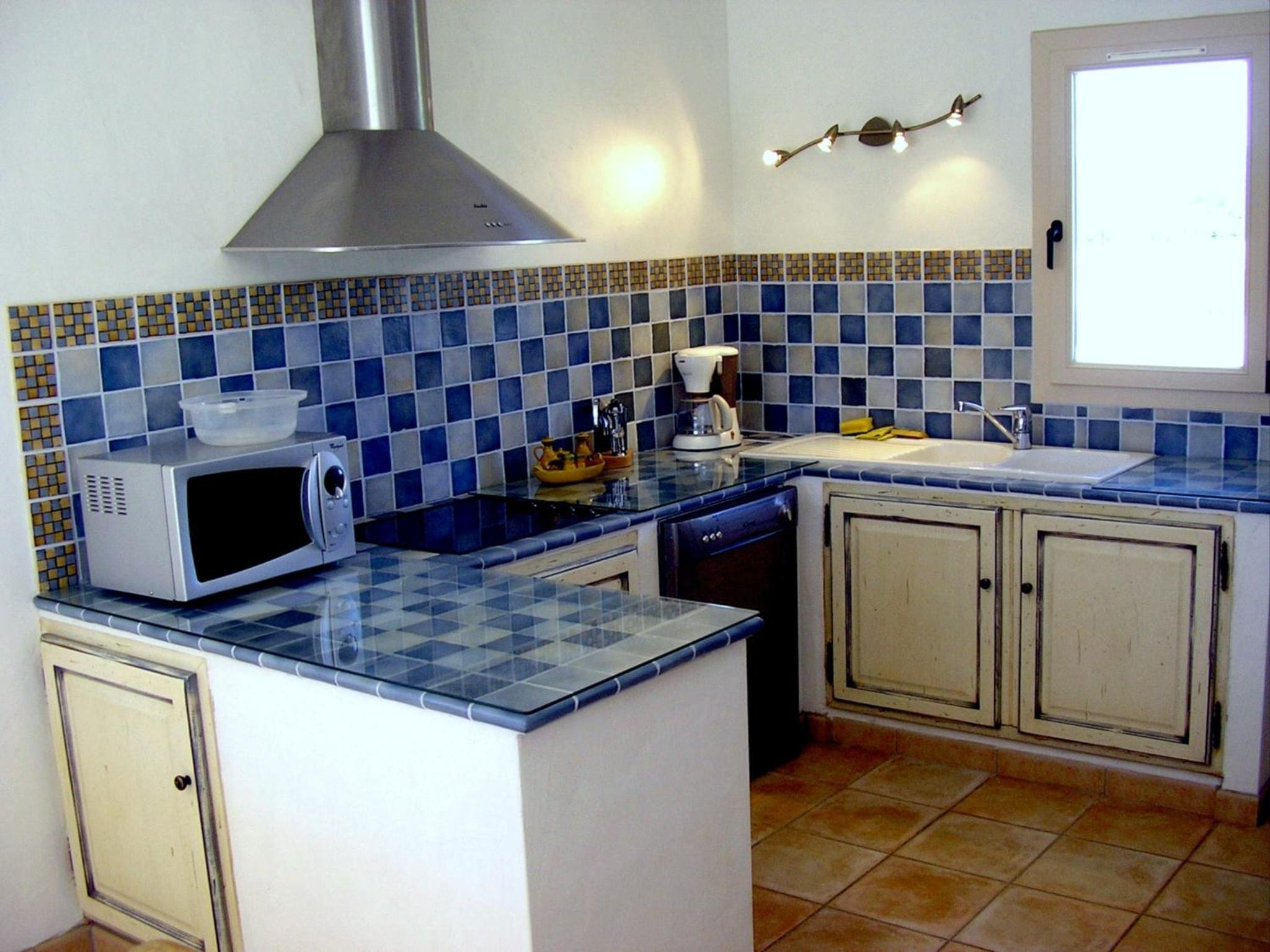 Four-Bedroom House photo 3