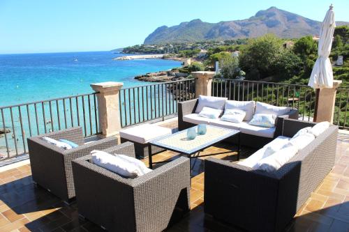 Villa - Beach Front