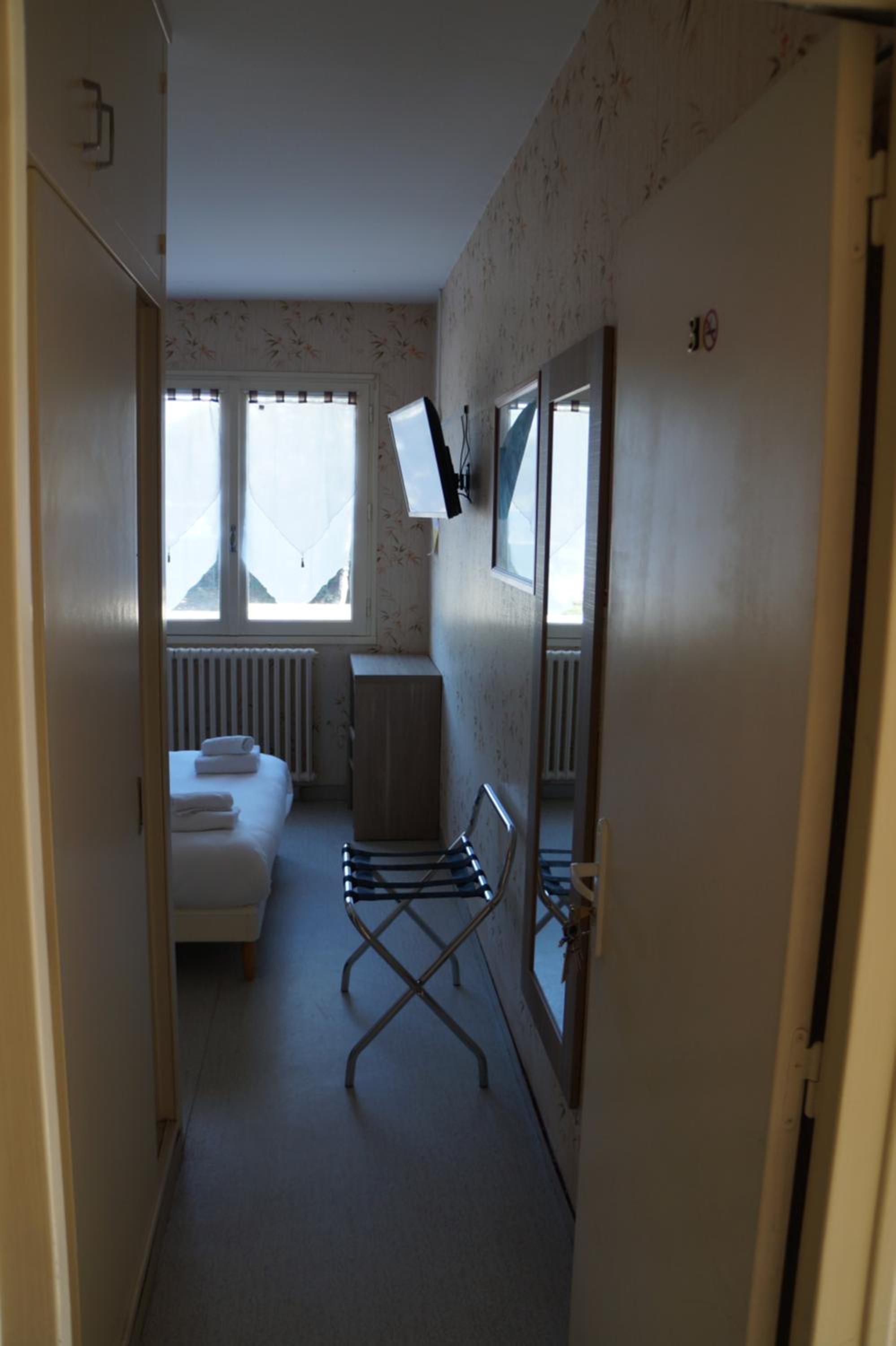 Double Room - Photo 4