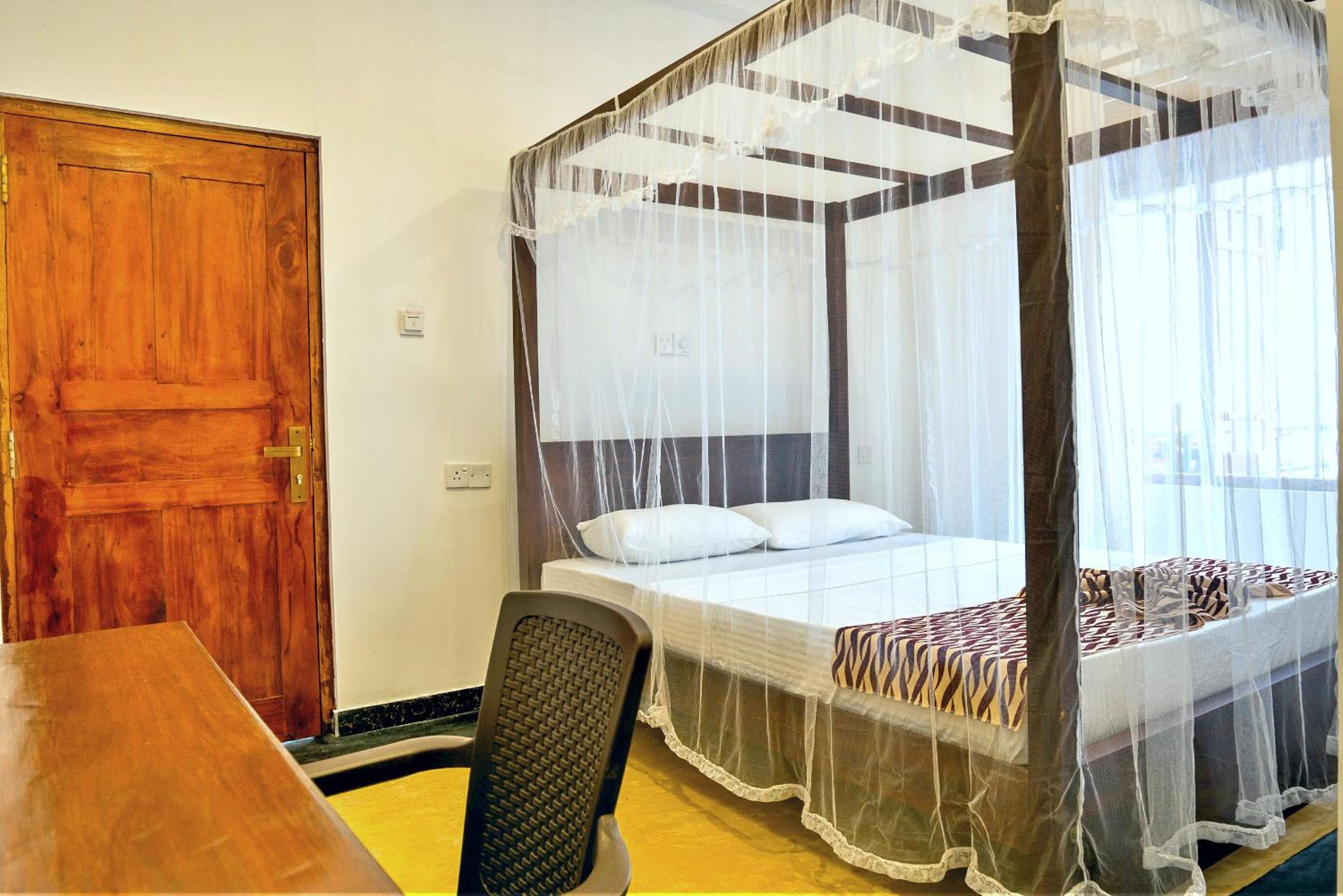 Standard Double Room with Surf Lessons