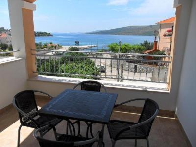 Double Room with Balcony and Sea View