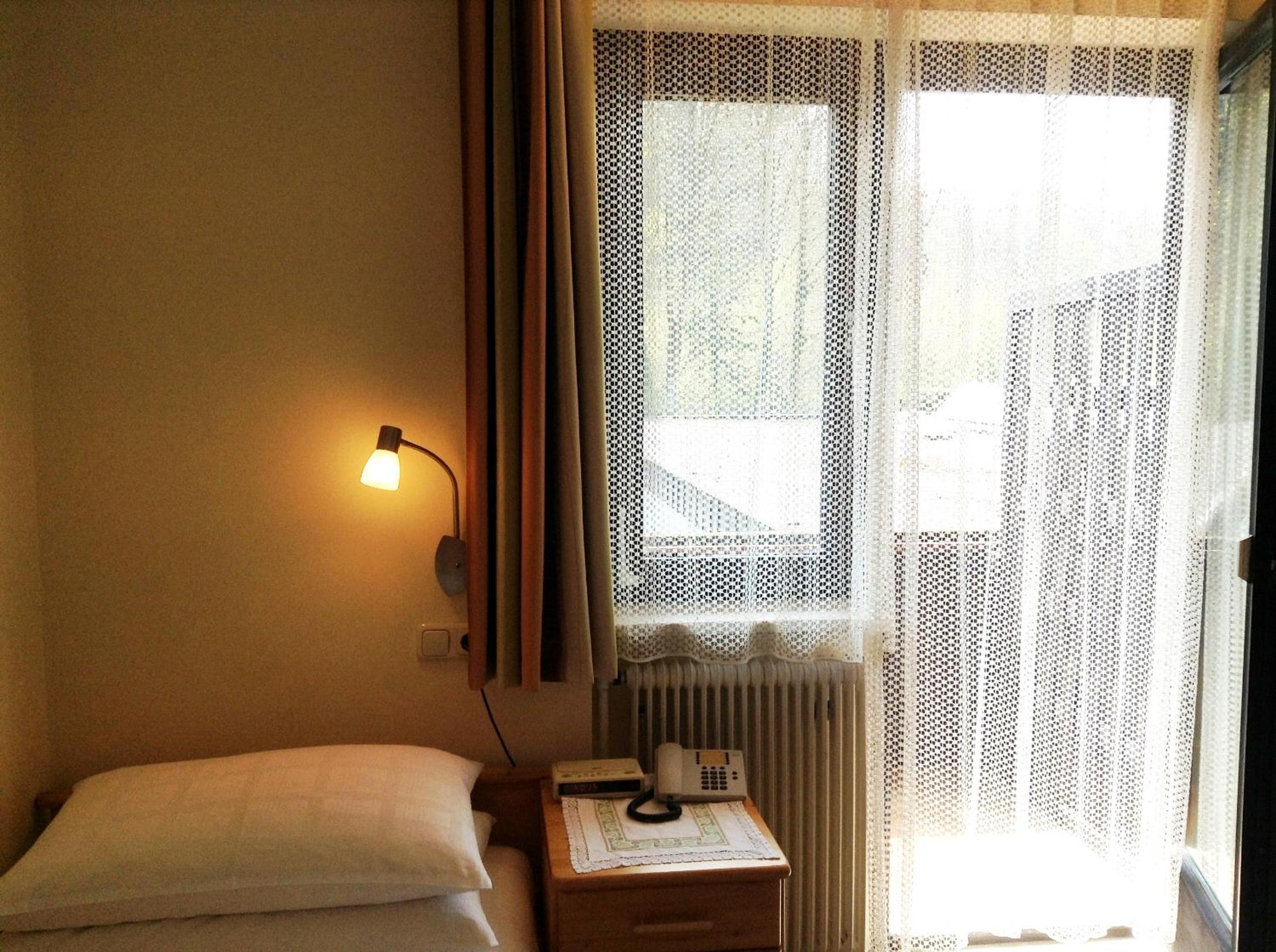 Single Room with Balcony photo 2