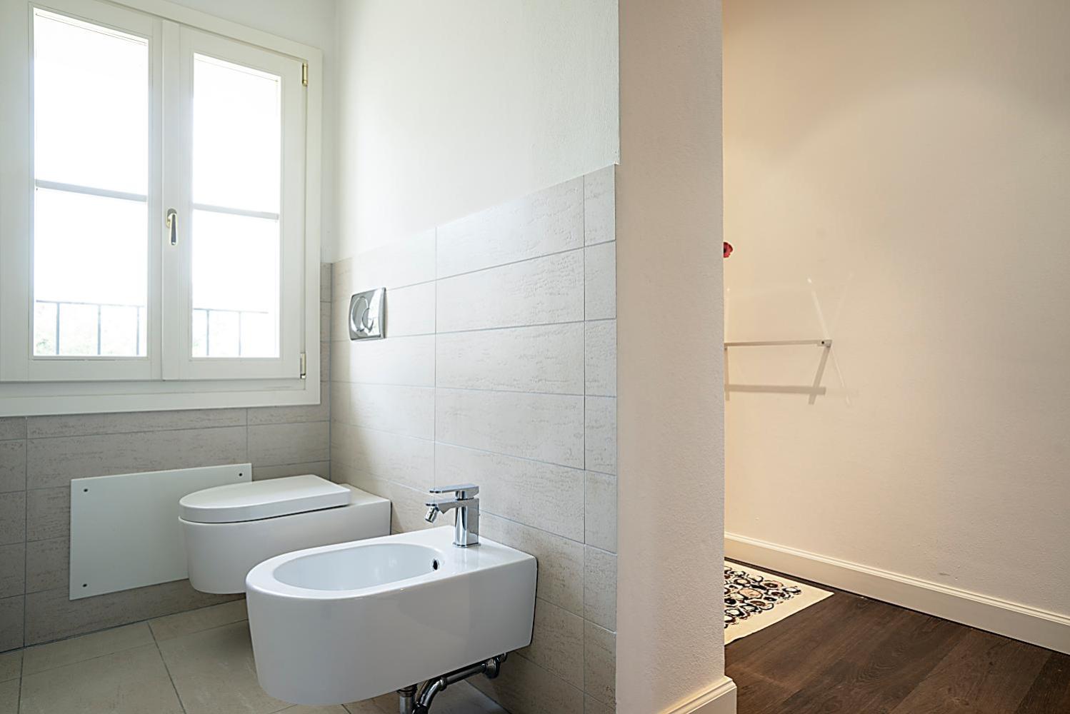 Double or Twin Room with Private External Bathroom photo 2