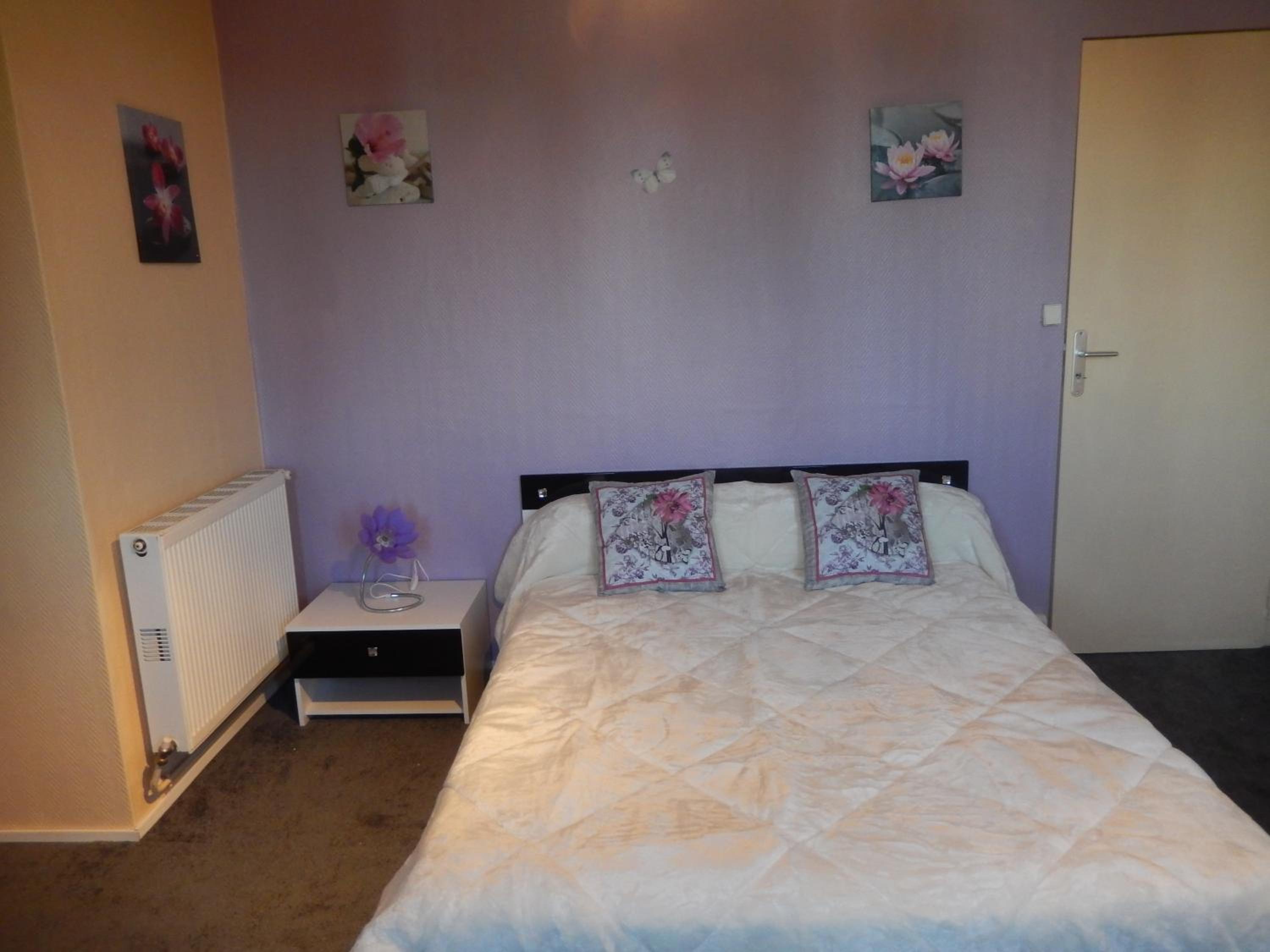 Two-Bedroom Suite photo 3