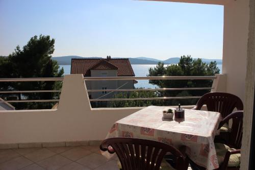 Studio Apartment with Sea View photo 1
