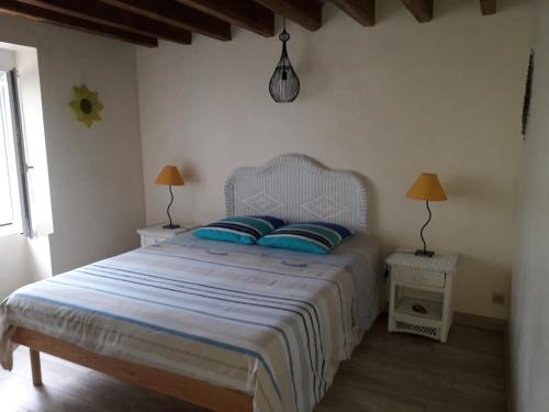 Deluxe Room (2 Adults + 1 Child) photo 2