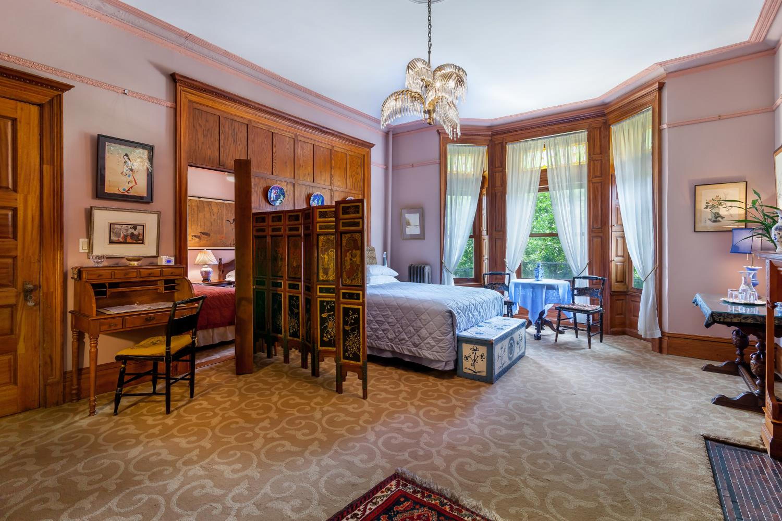 Two-Bedroom Suite